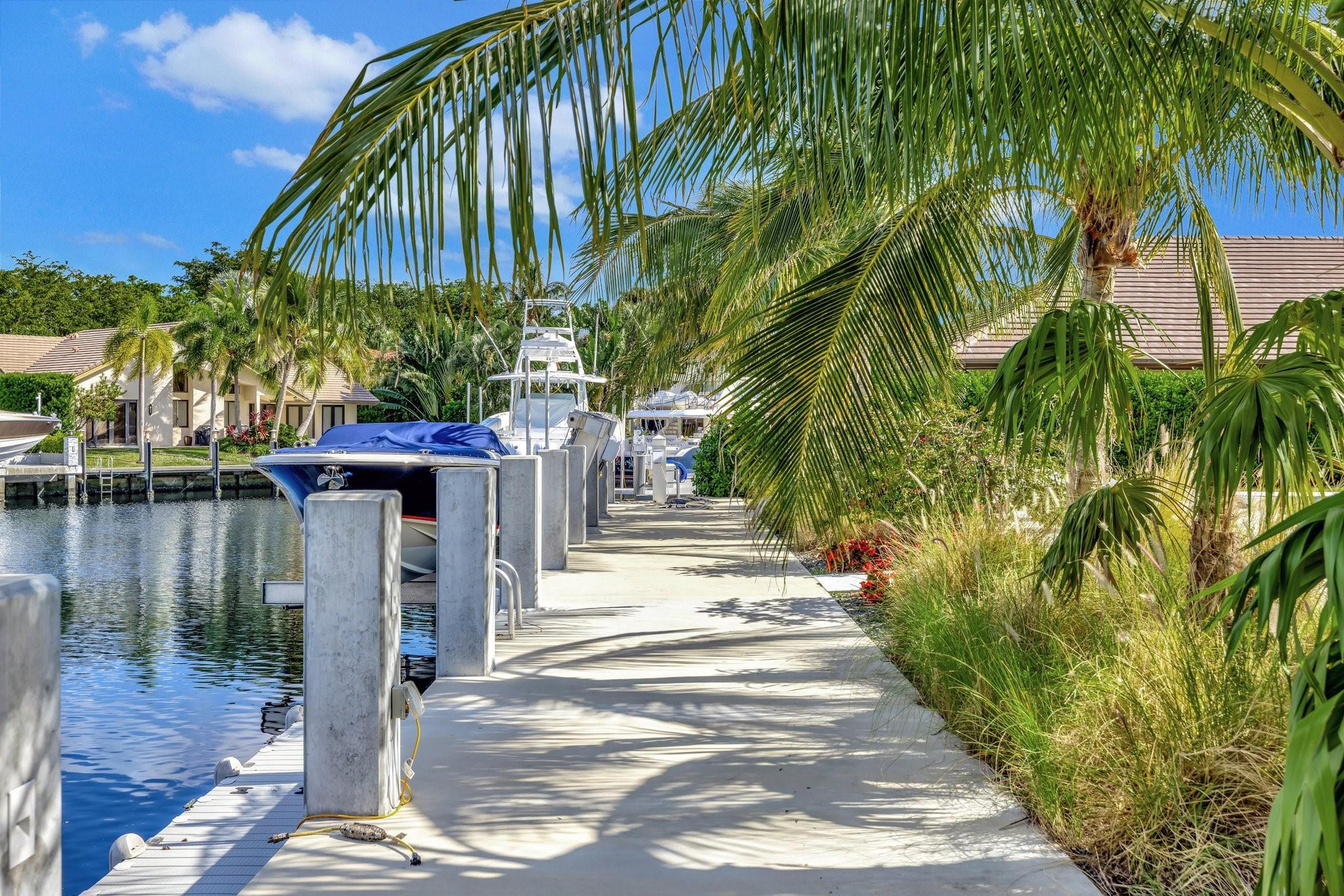 41 S COMPASS, Fort Lauderdale FL 33308