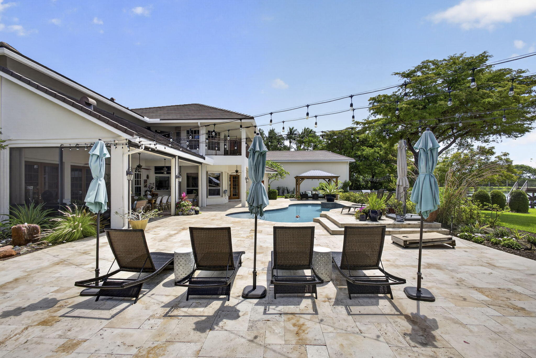 8704 WENDY, West Palm Beach FL 33411