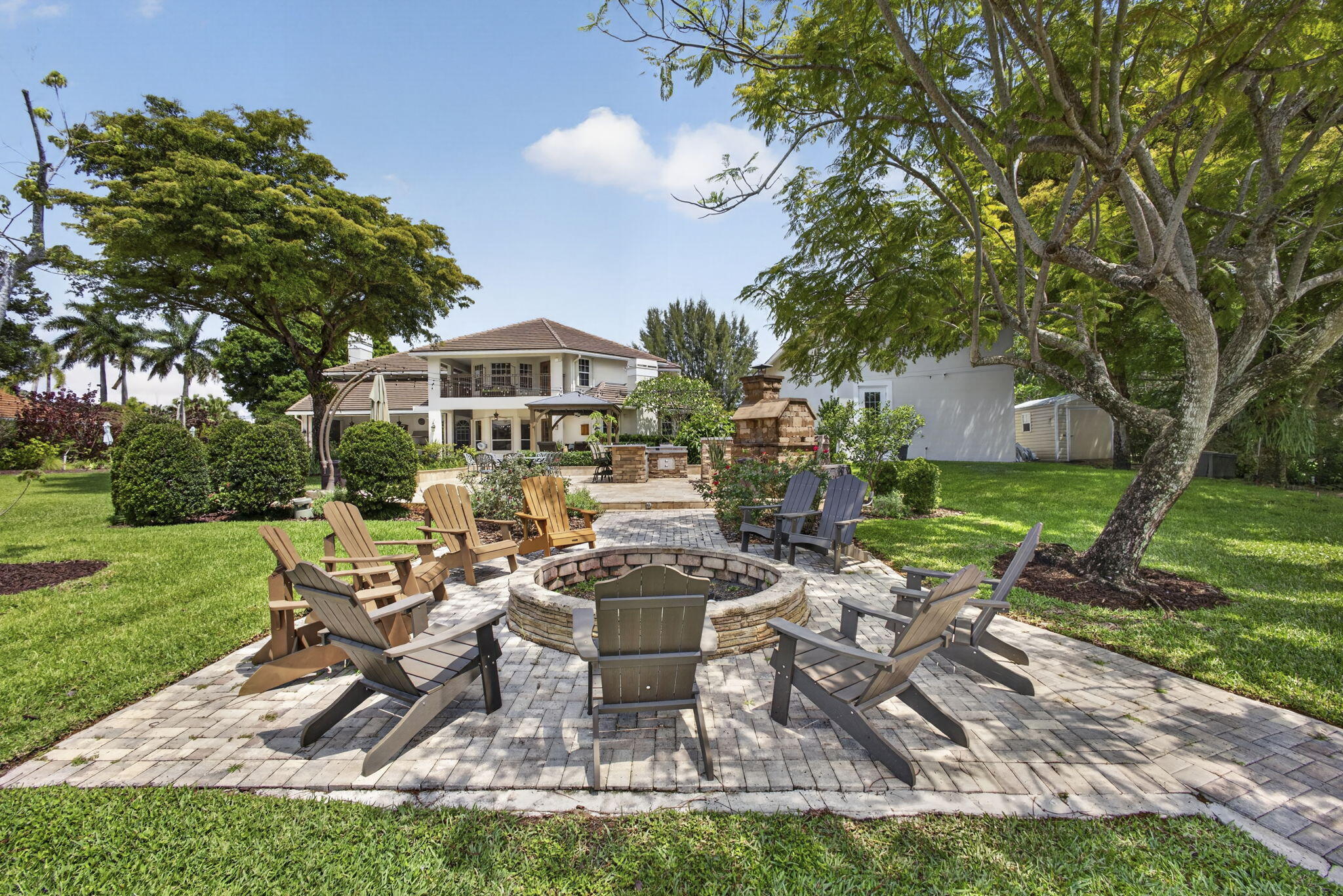 8704 WENDY, West Palm Beach FL 33411