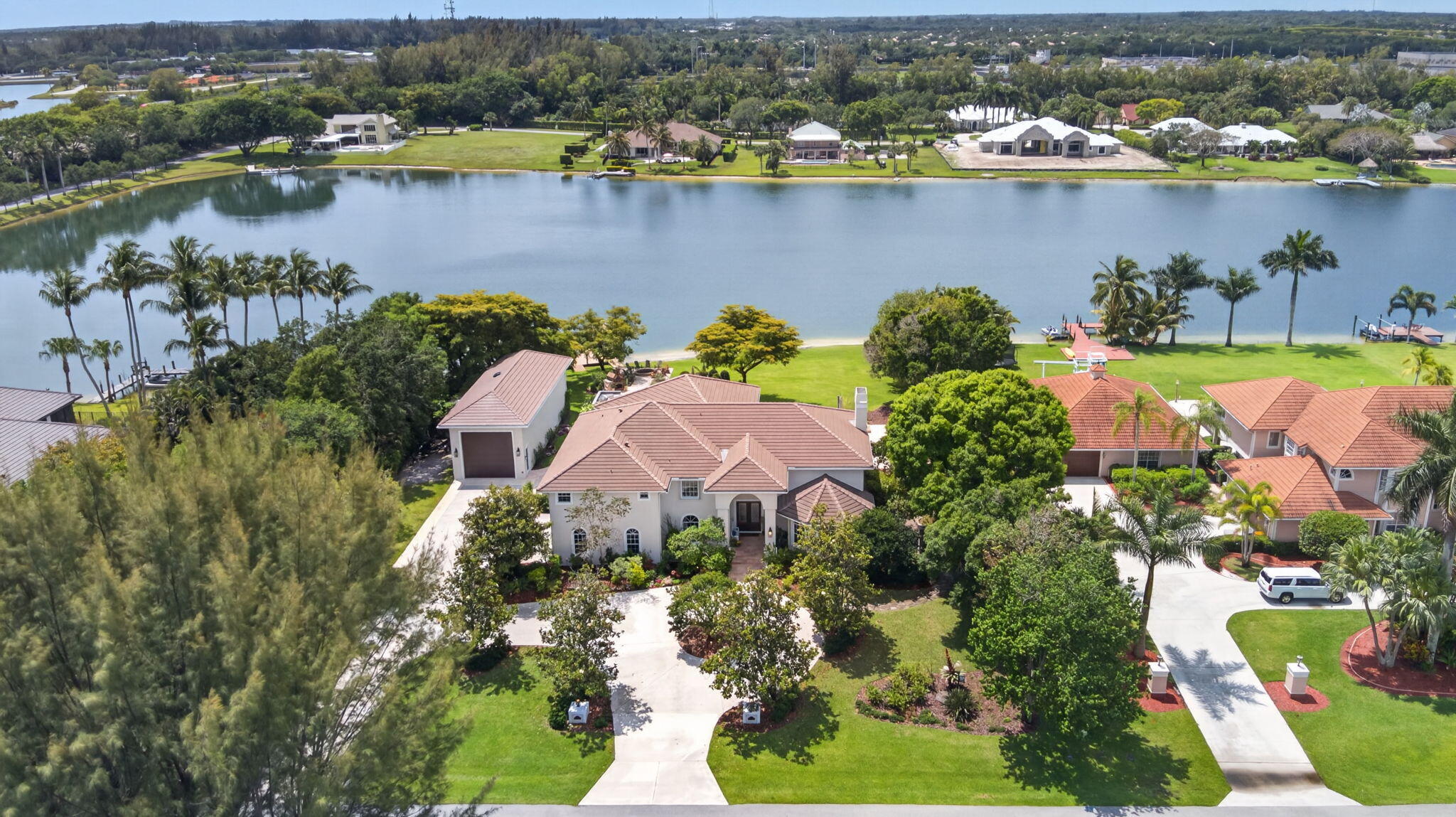 8704 WENDY, West Palm Beach FL 33411