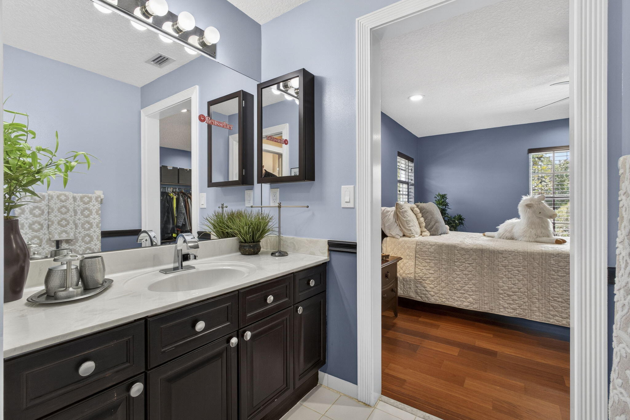 8704 WENDY, West Palm Beach FL 33411