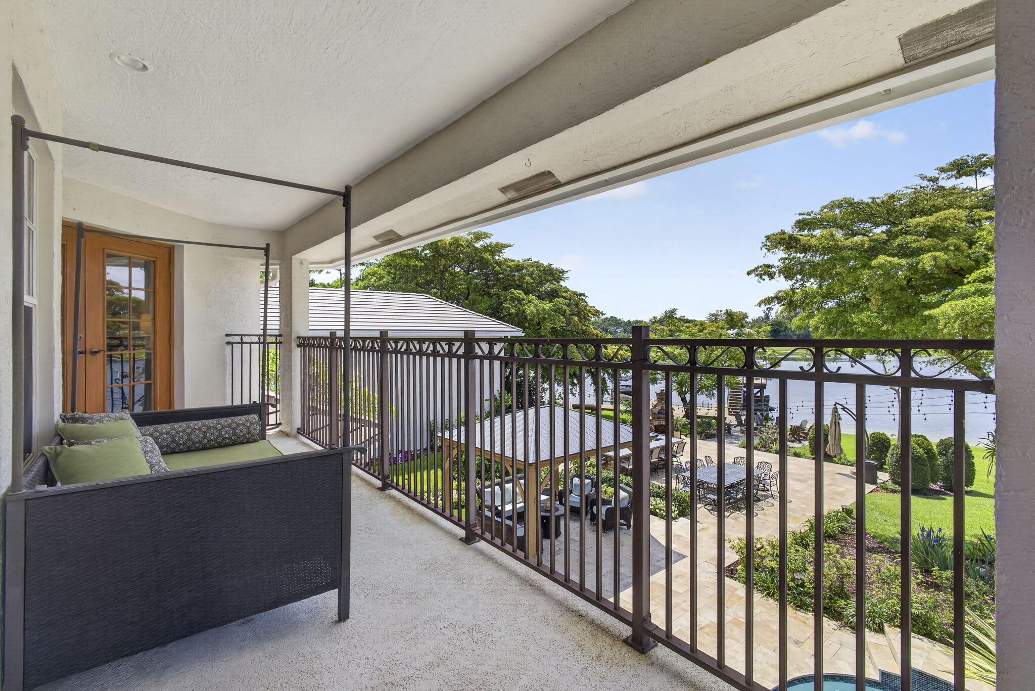 8704 WENDY, West Palm Beach FL 33411