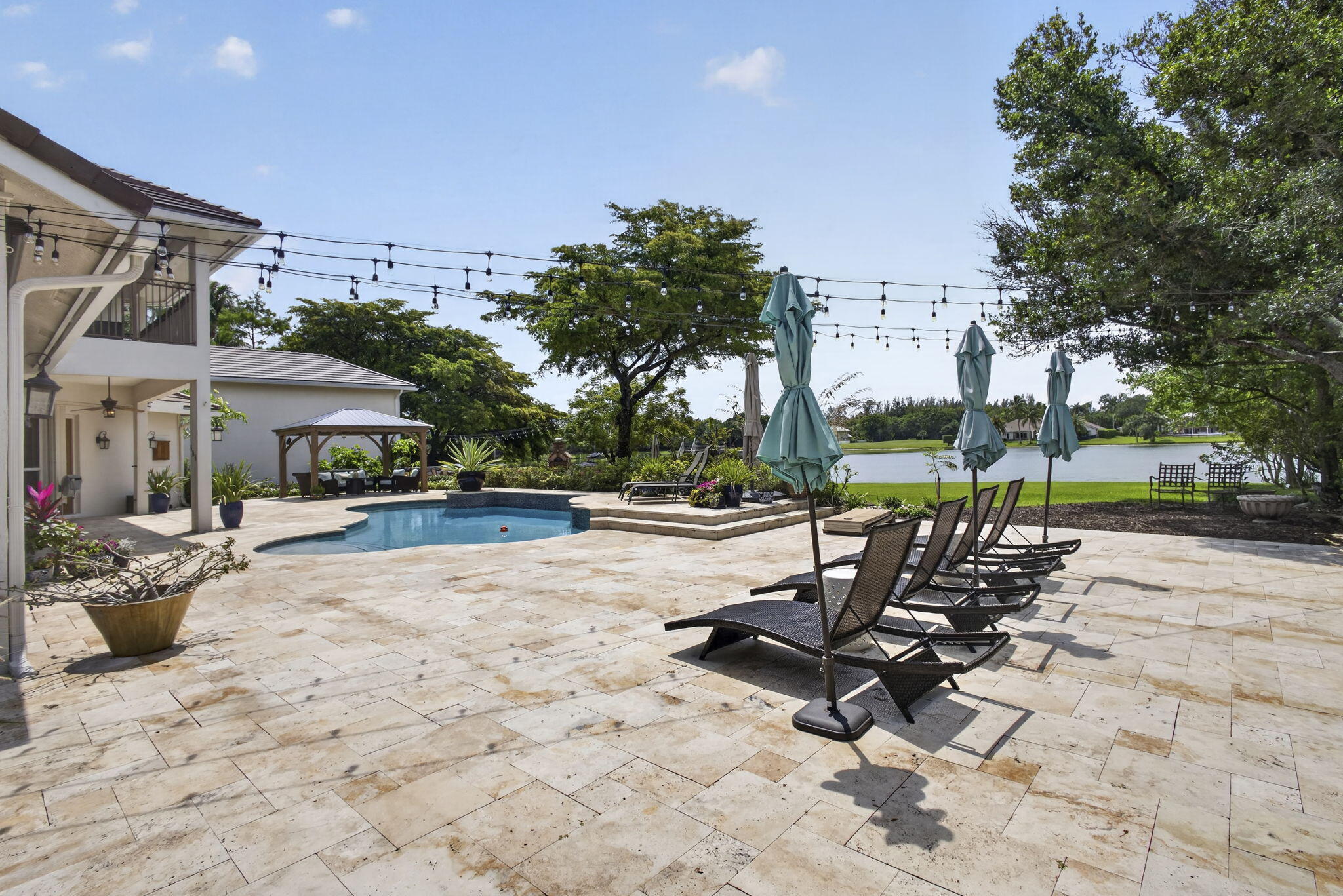 8704 WENDY, West Palm Beach FL 33411
