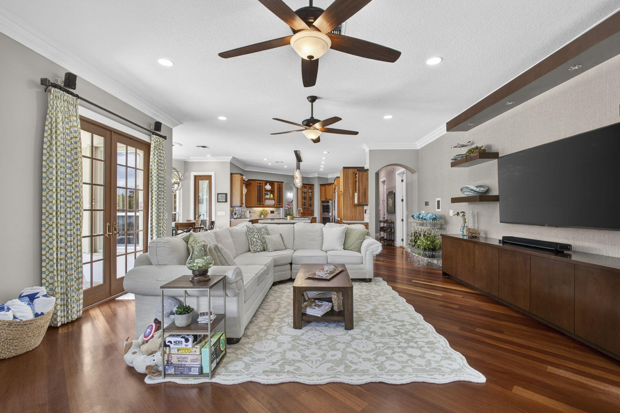 8704 WENDY, West Palm Beach FL 33411