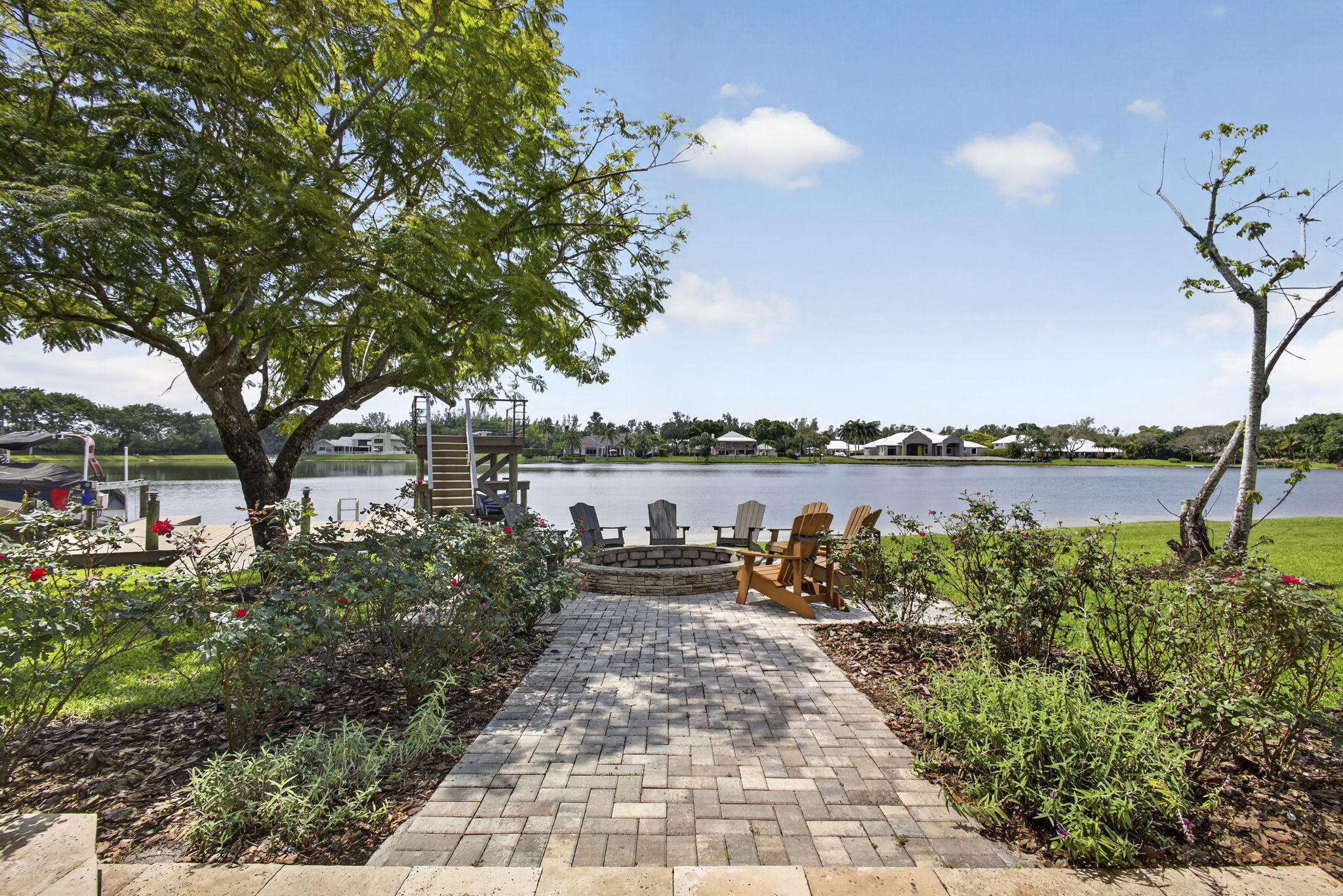 8704 WENDY, West Palm Beach FL 33411