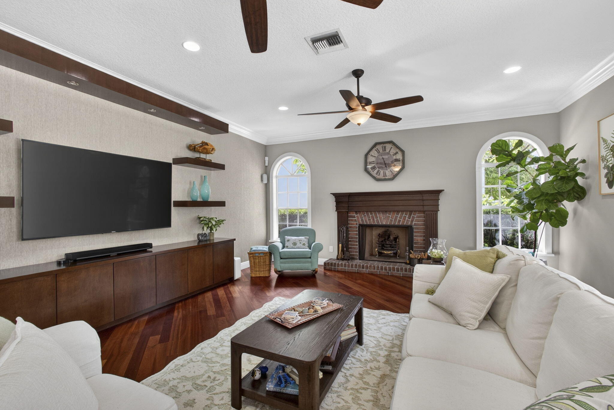 8704 WENDY, West Palm Beach FL 33411