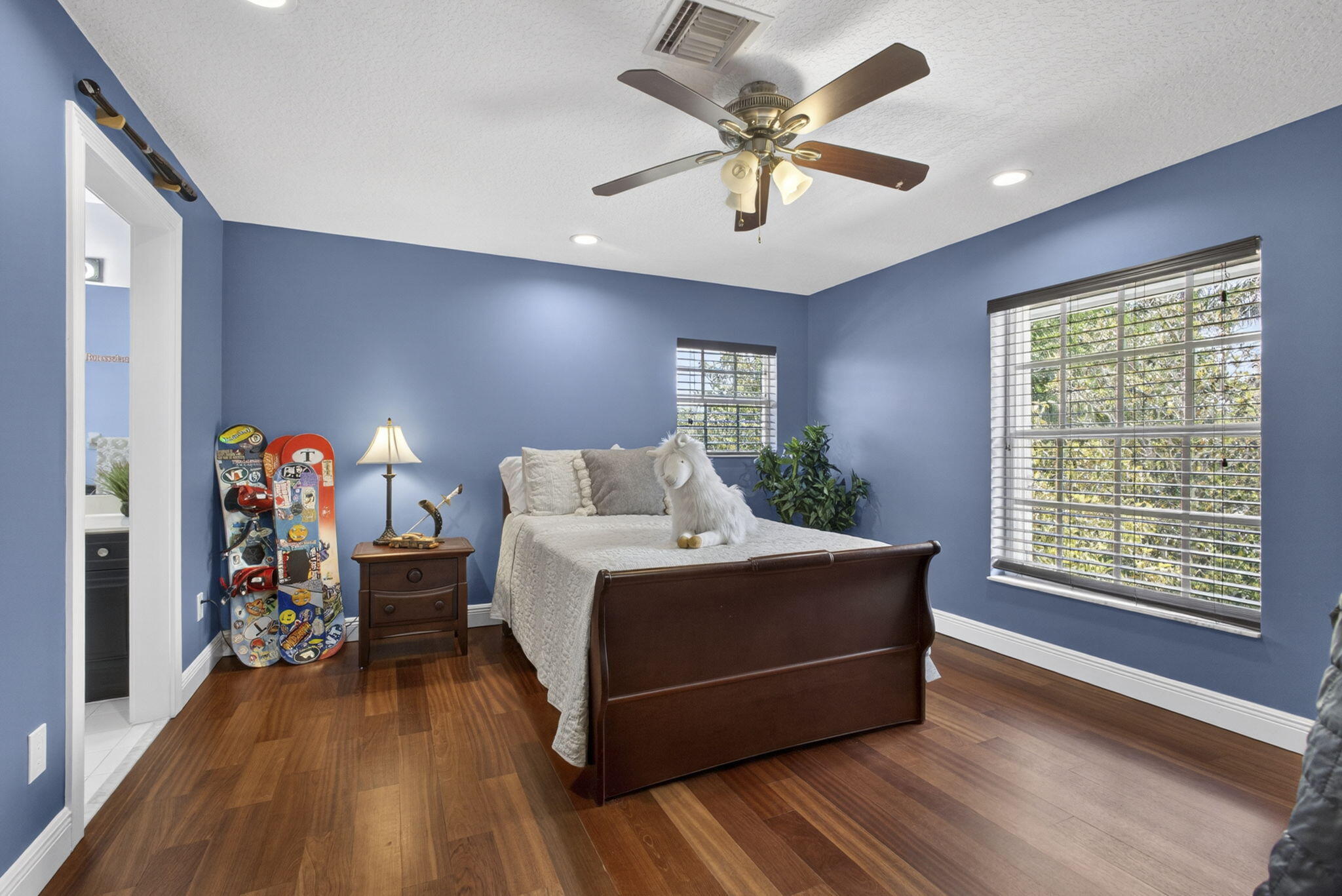 8704 WENDY, West Palm Beach FL 33411