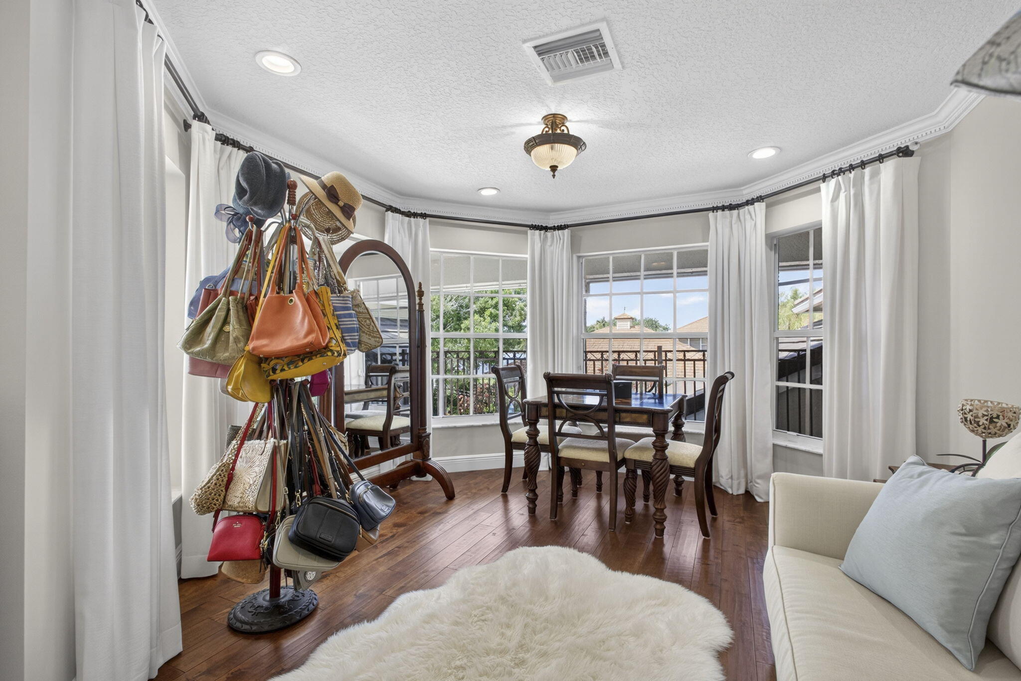 8704 WENDY, West Palm Beach FL 33411