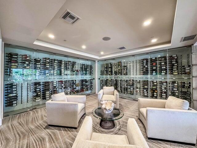 2700 Donald Ross #306, Palm Beach Gardens FL 33410