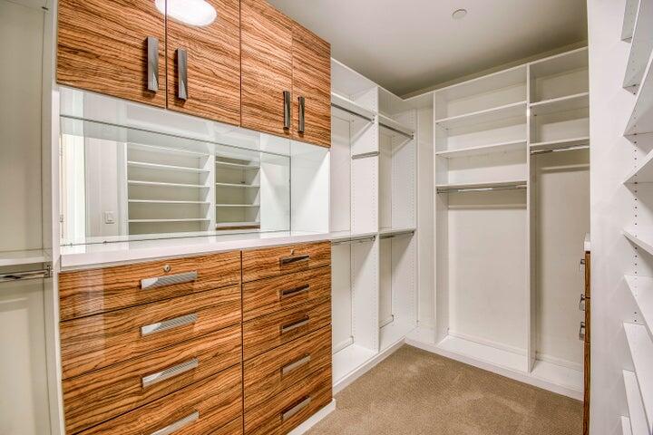 2700 Donald Ross #306, Palm Beach Gardens FL 33410
