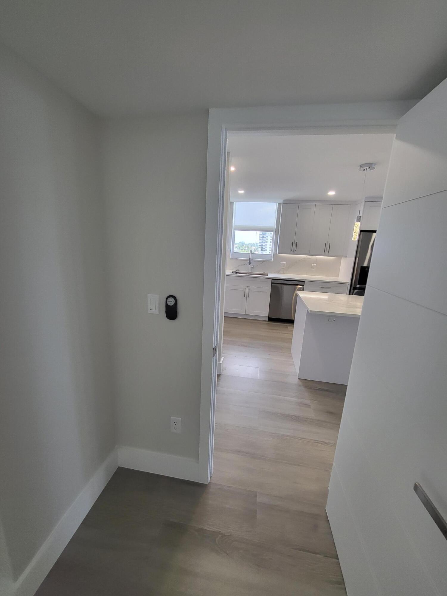 3100 NE 49th #701, Fort Lauderdale FL 33308
