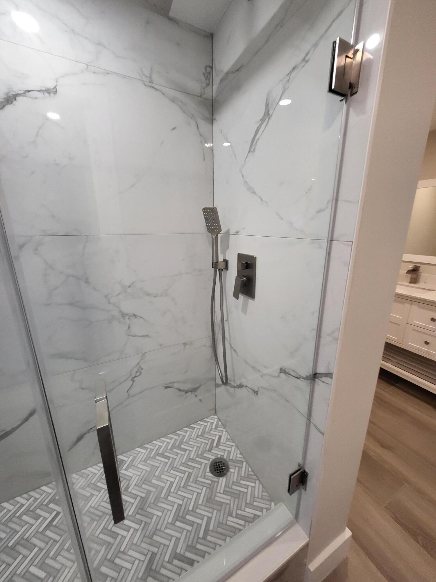 3100 NE 49th #701, Fort Lauderdale FL 33308