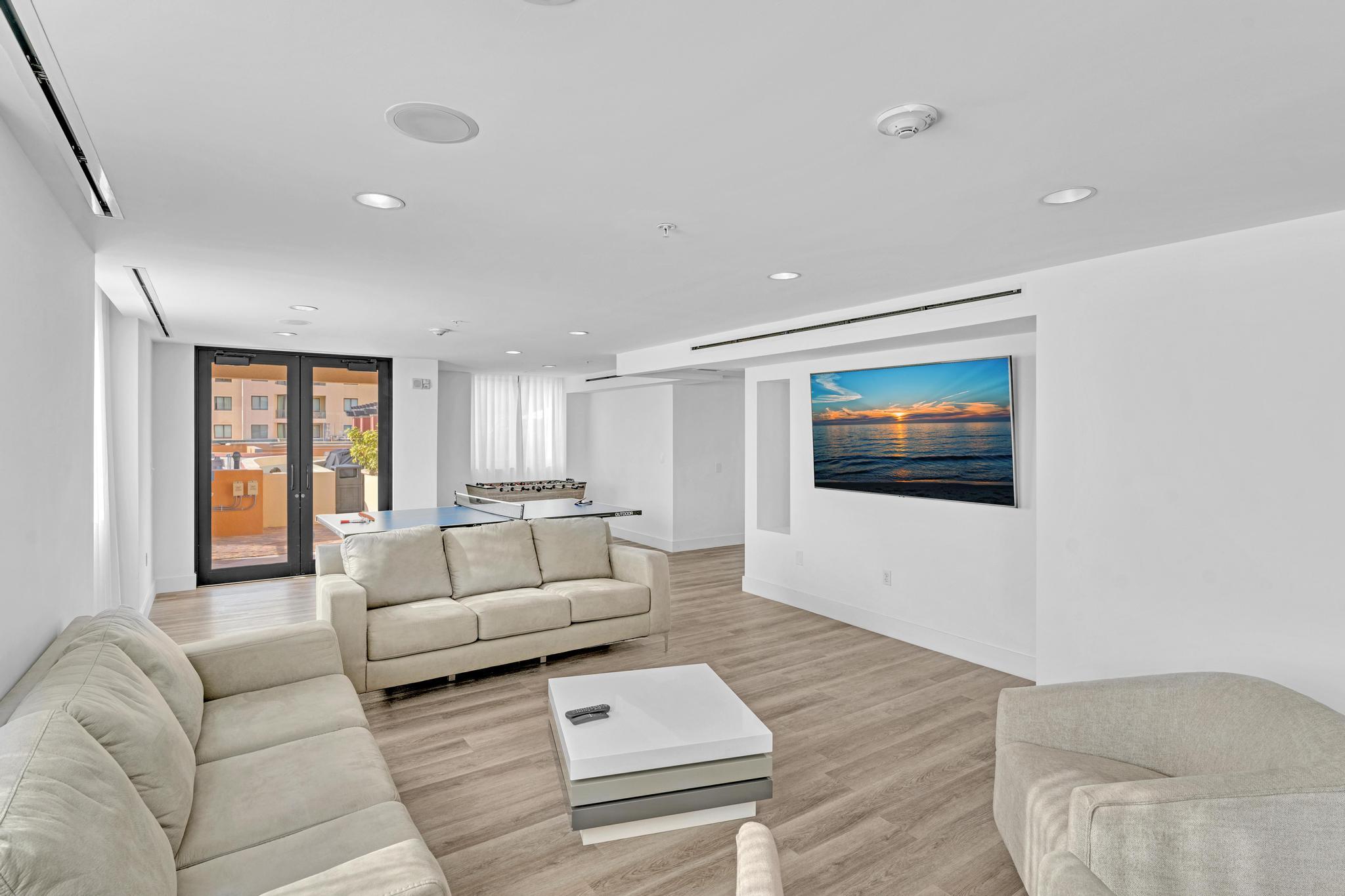 110 N FEDERAL #1113, Fort Lauderdale FL 33301