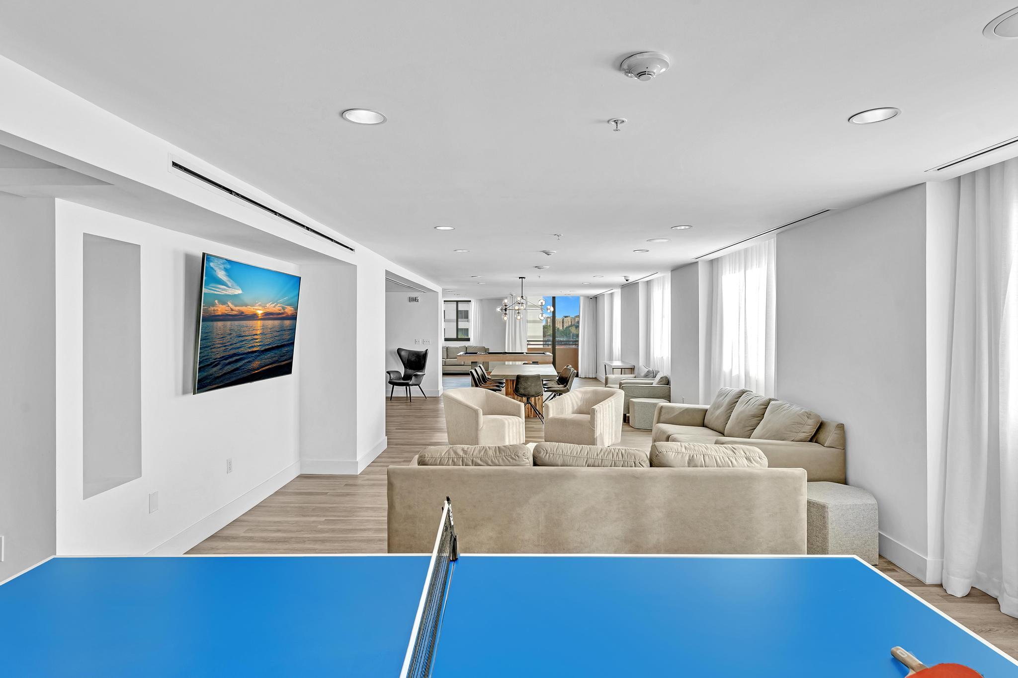 110 N FEDERAL #1113, Fort Lauderdale FL 33301