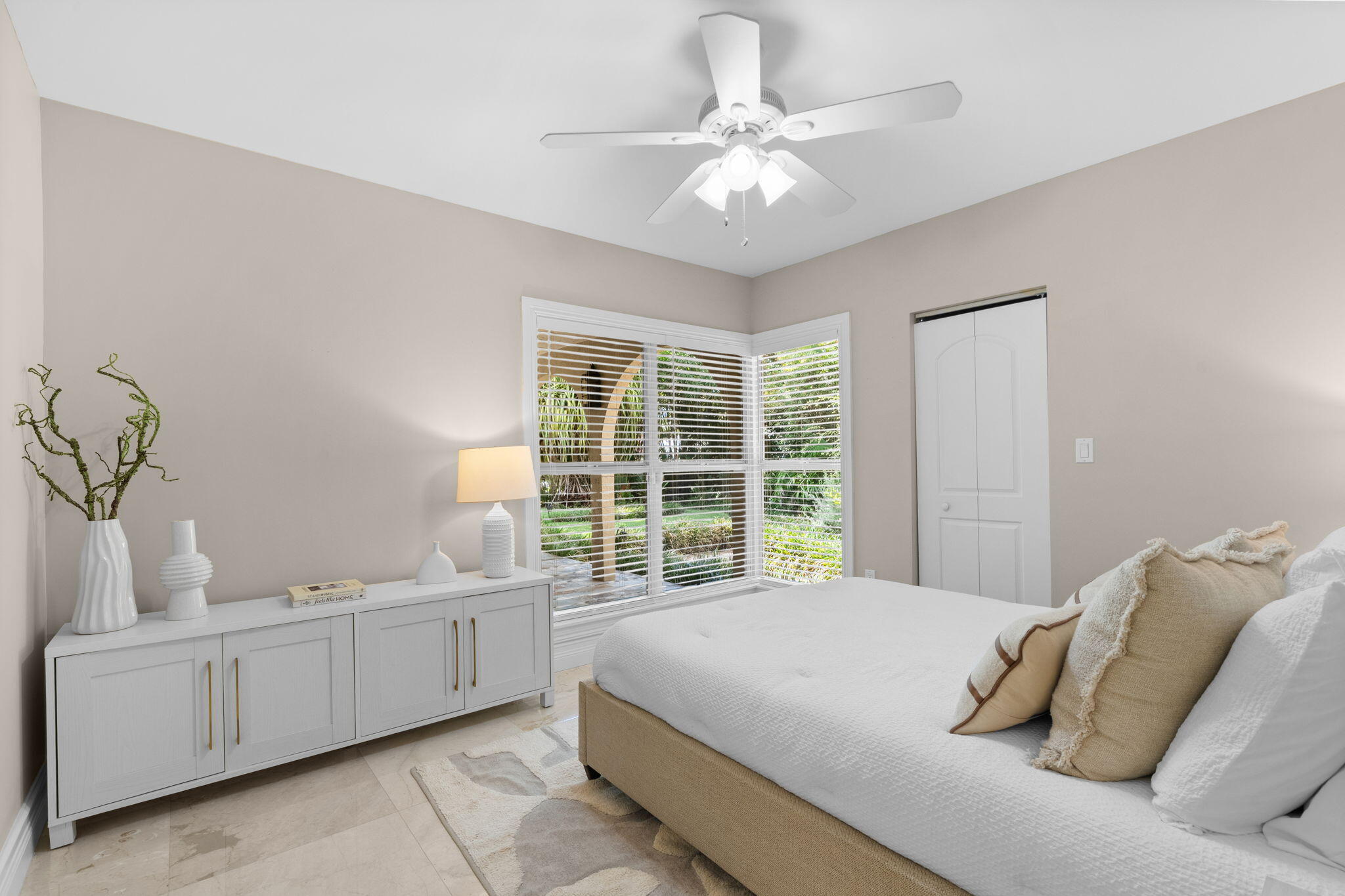 901 SE 6TH, Fort Lauderdale FL 33301