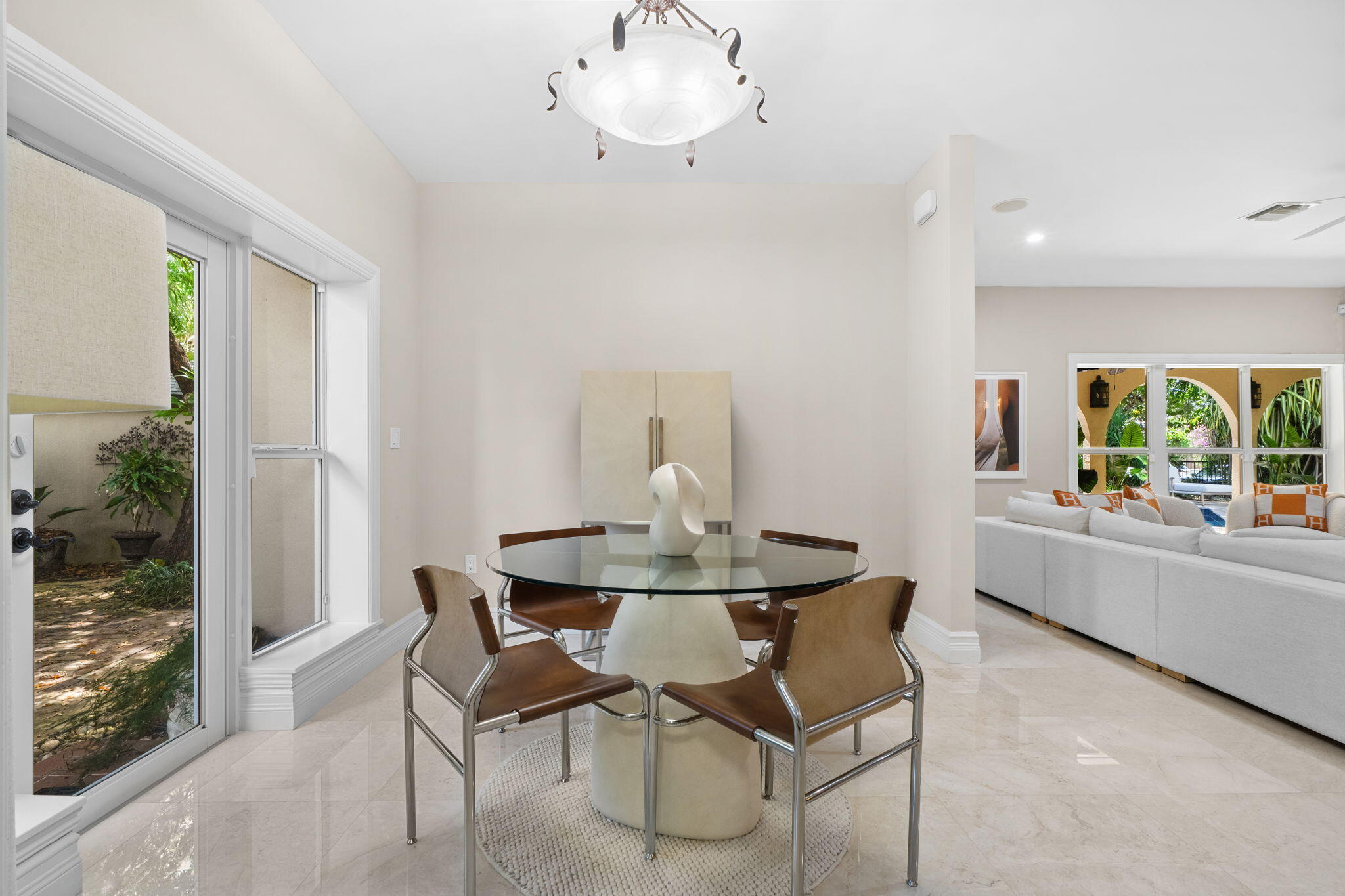901 SE 6TH, Fort Lauderdale FL 33301