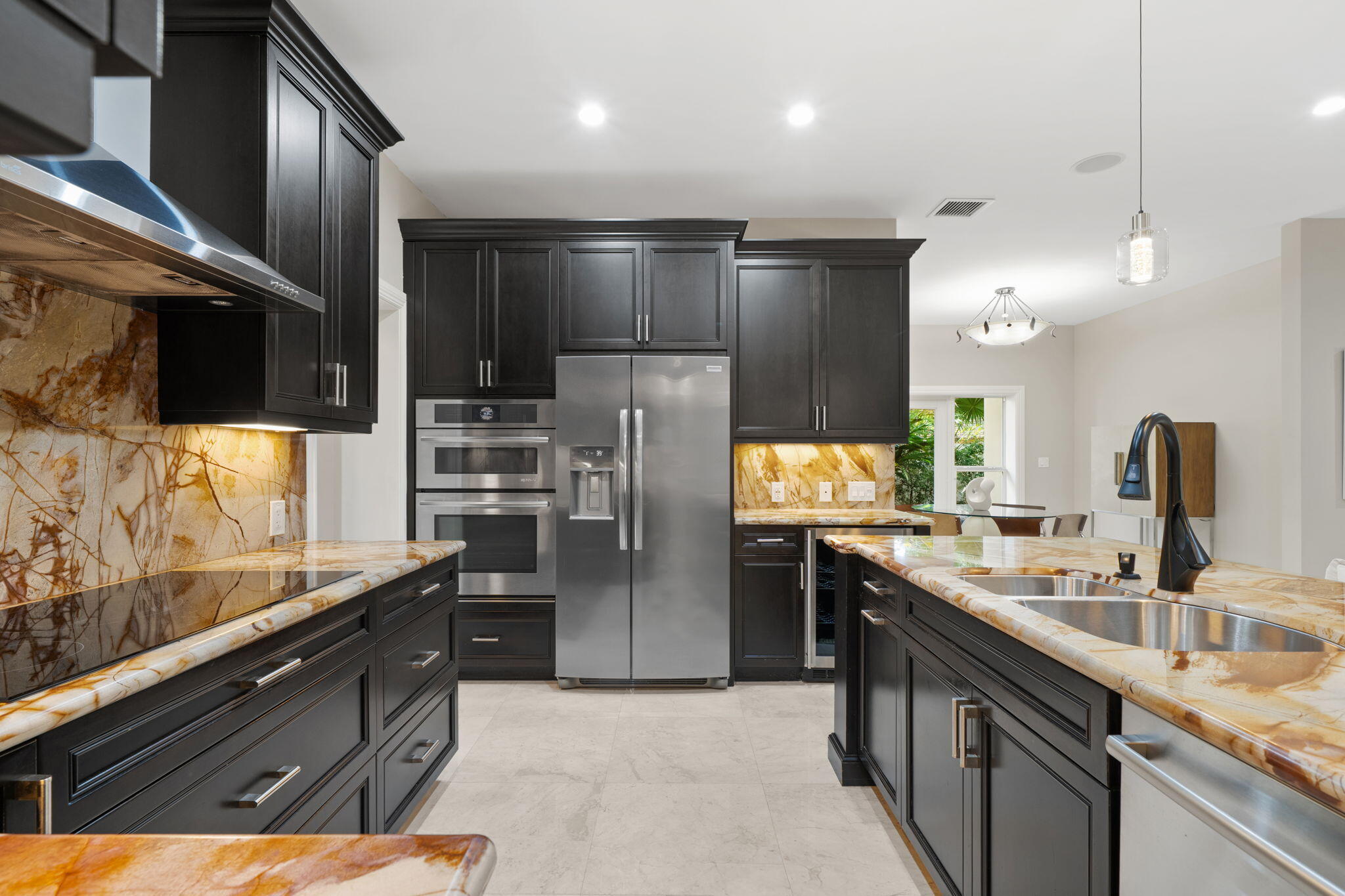 901 SE 6TH, Fort Lauderdale FL 33301