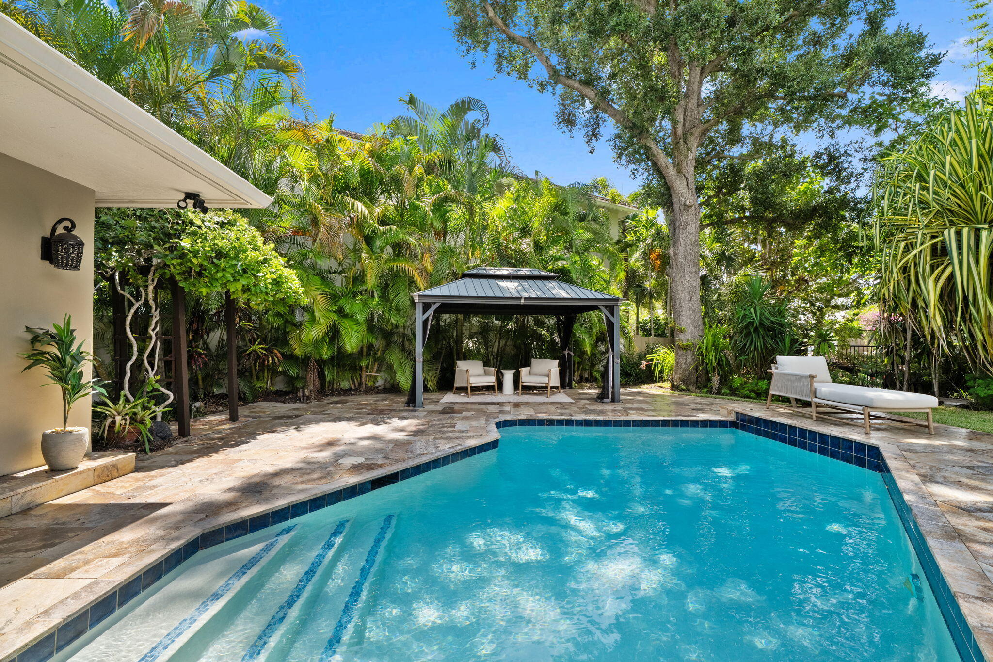 901 SE 6TH, Fort Lauderdale FL 33301