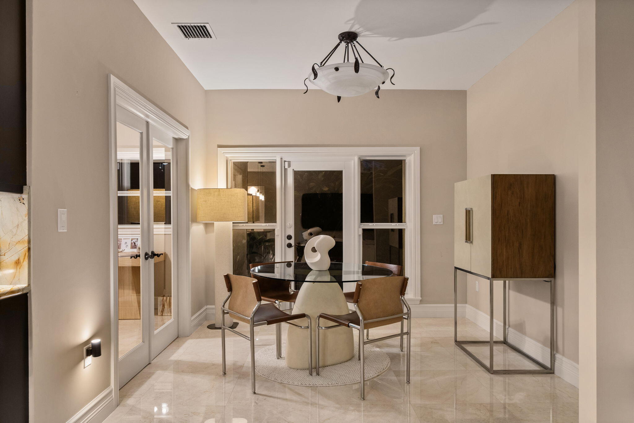 901 SE 6TH, Fort Lauderdale FL 33301
