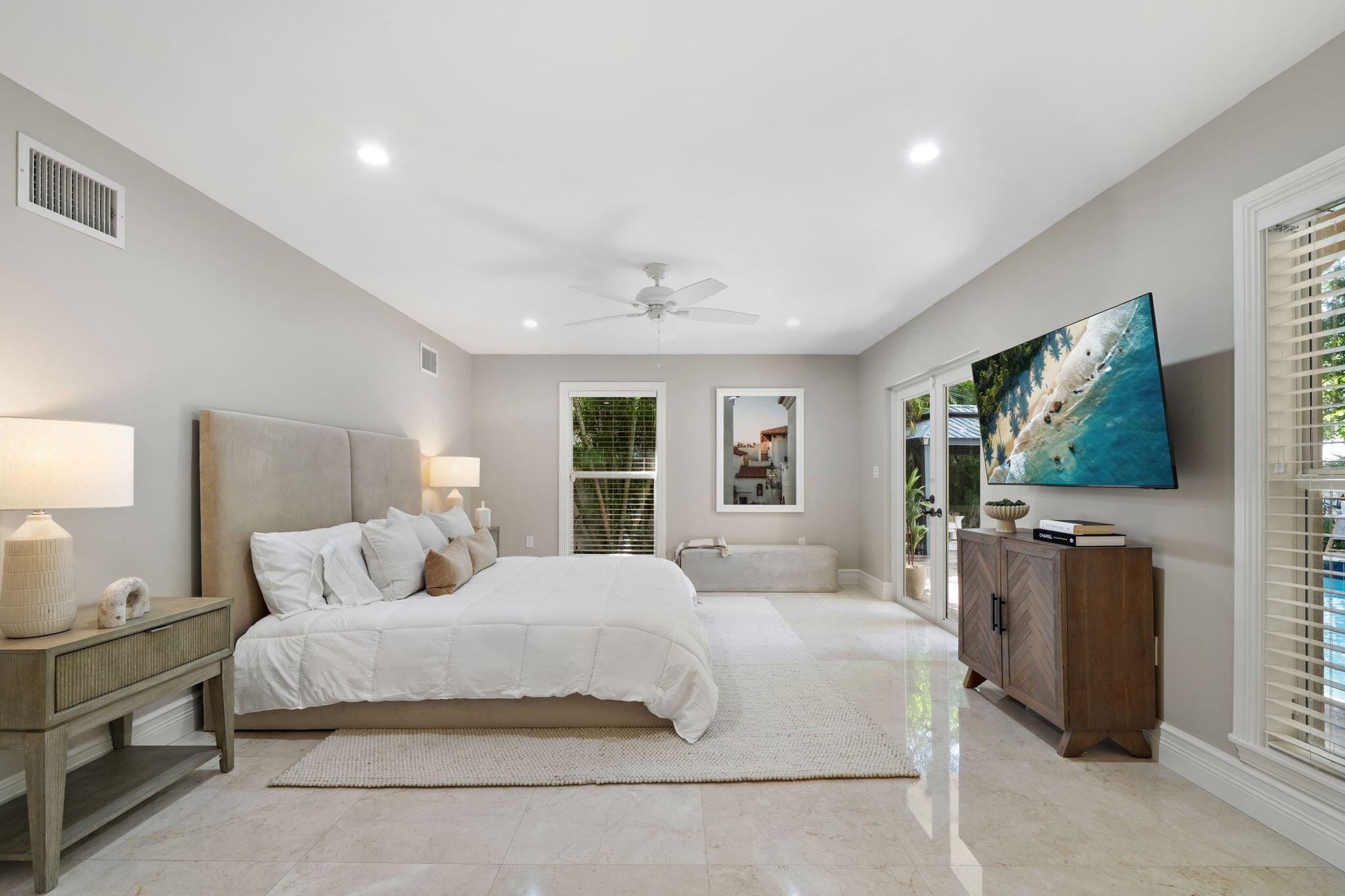 901 SE 6TH, Fort Lauderdale FL 33301