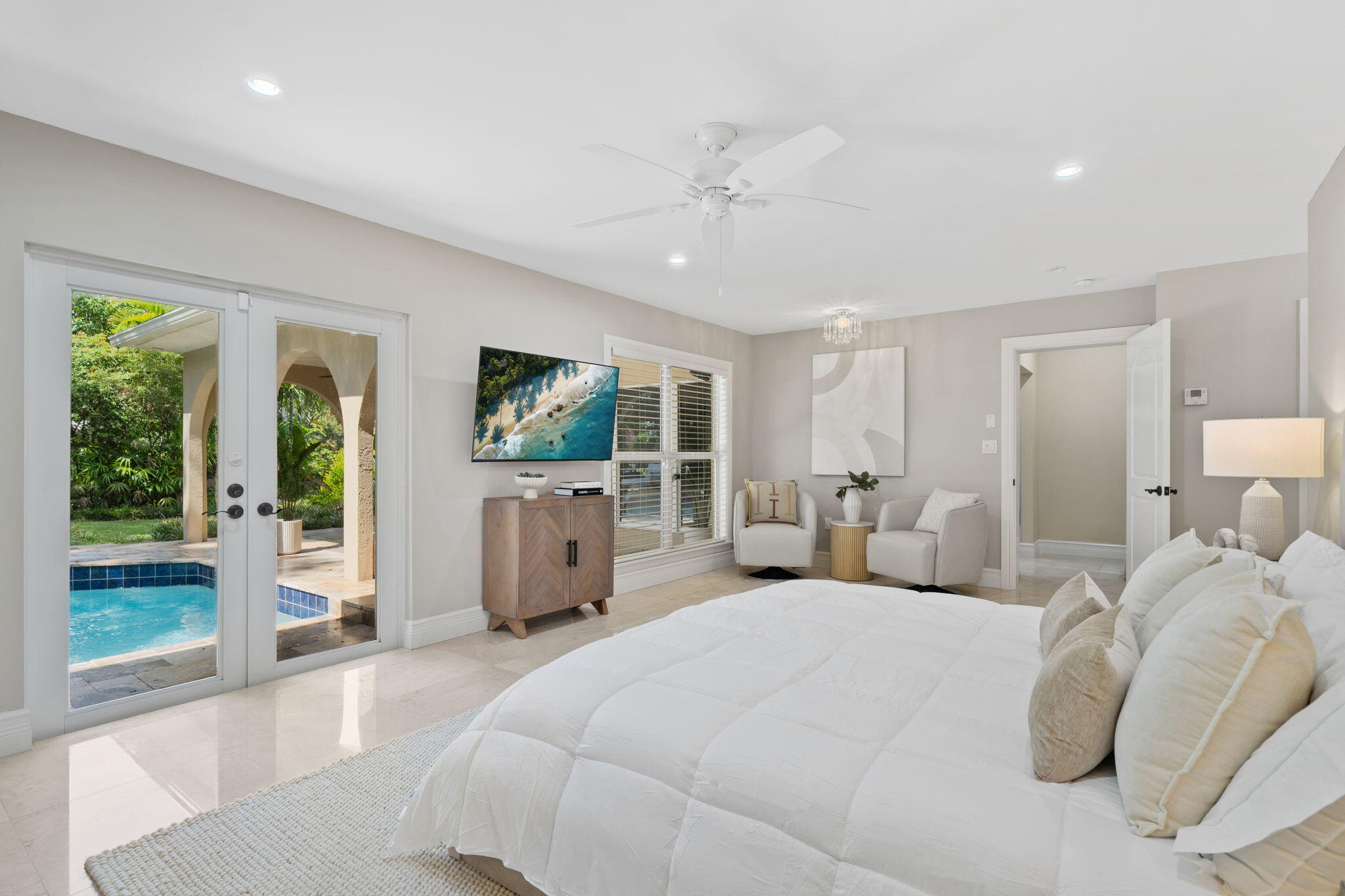 901 SE 6TH, Fort Lauderdale FL 33301