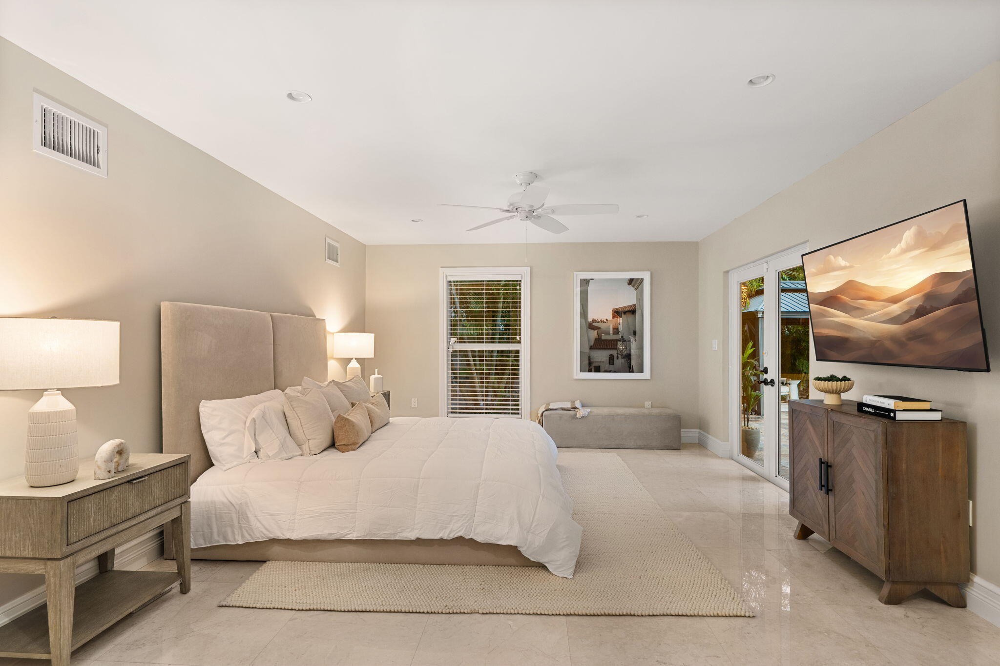 901 SE 6TH, Fort Lauderdale FL 33301