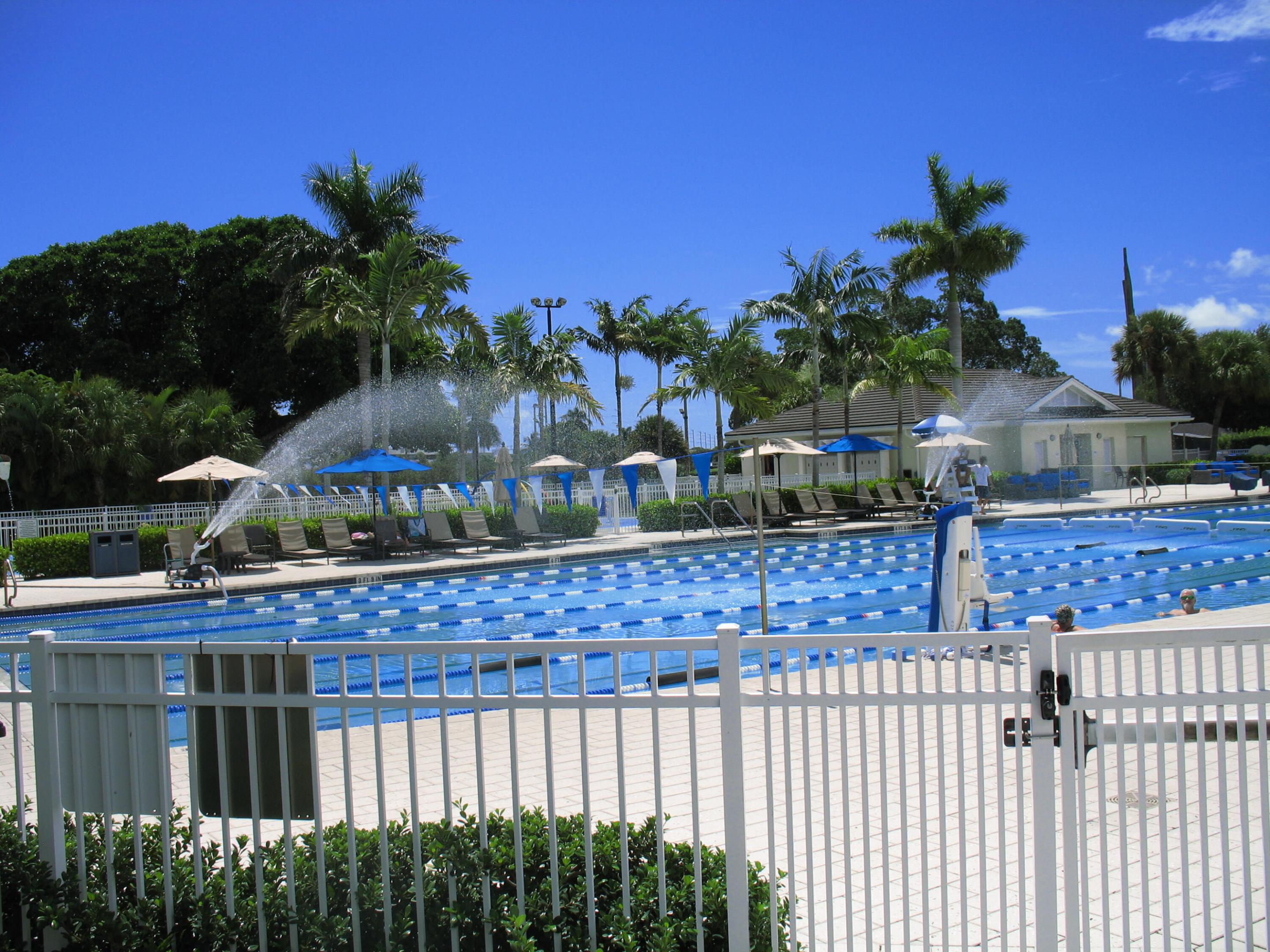 155 YACHT CLUB #207, North Palm Beach FL 33408