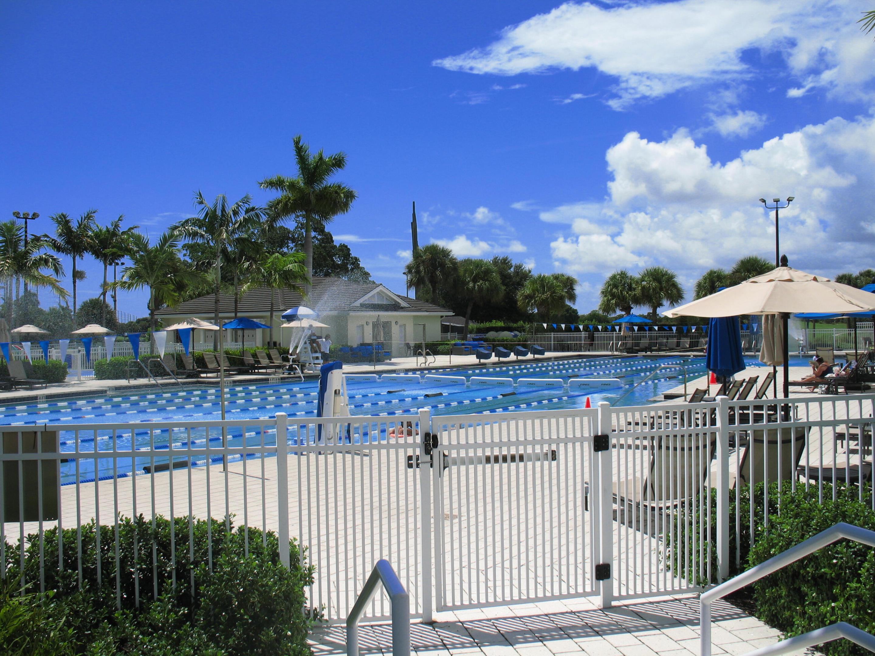 155 YACHT CLUB #207, North Palm Beach FL 33408