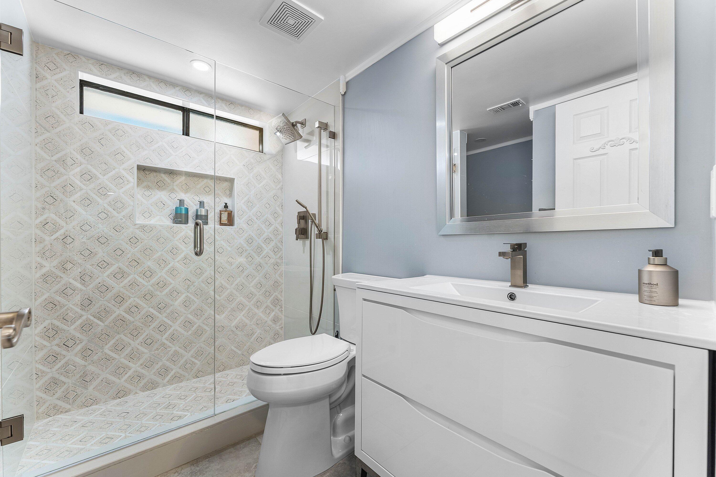 559 NW 38TH, Deerfield Beach FL 33442
