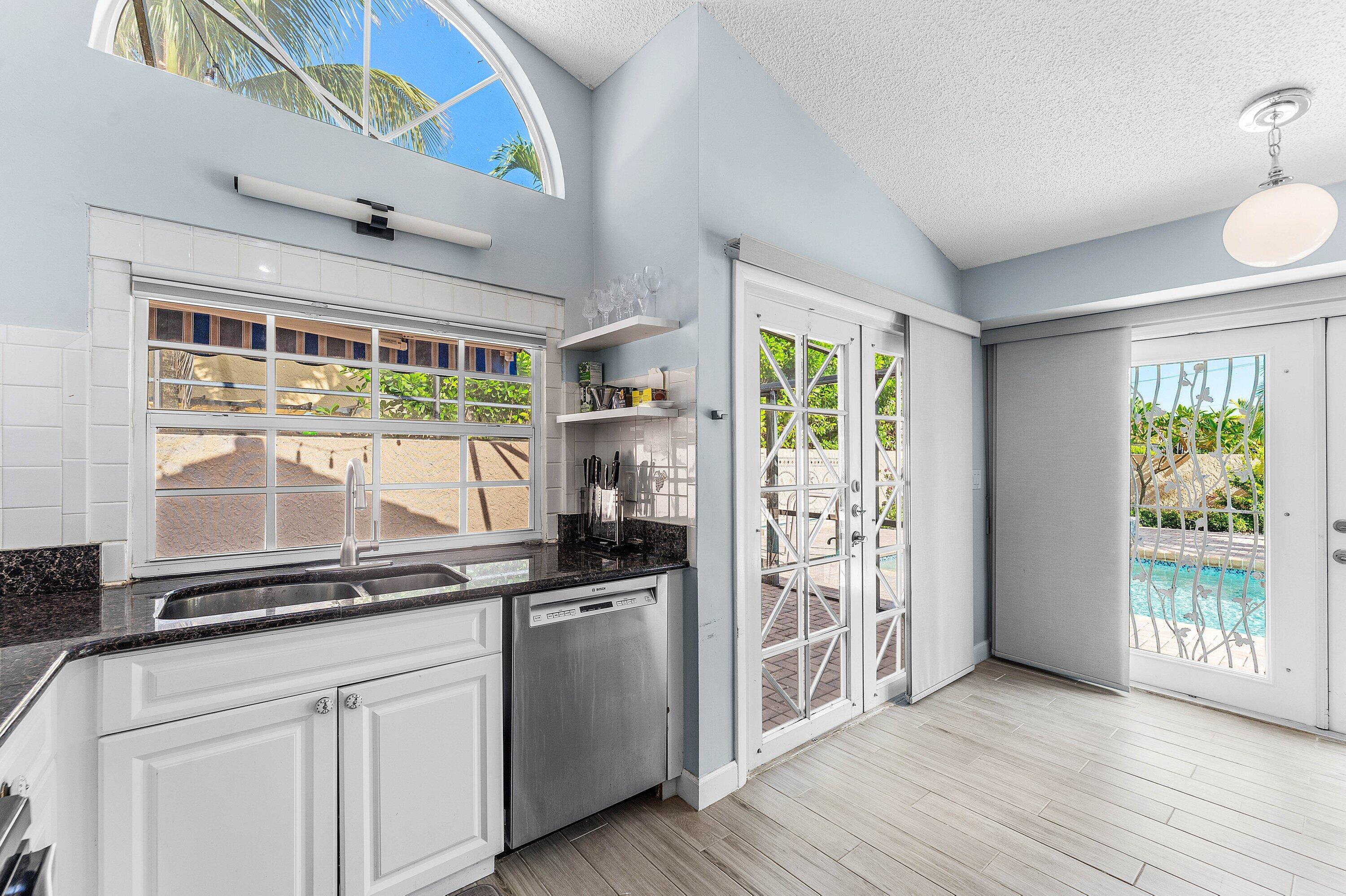 559 NW 38TH, Deerfield Beach FL 33442
