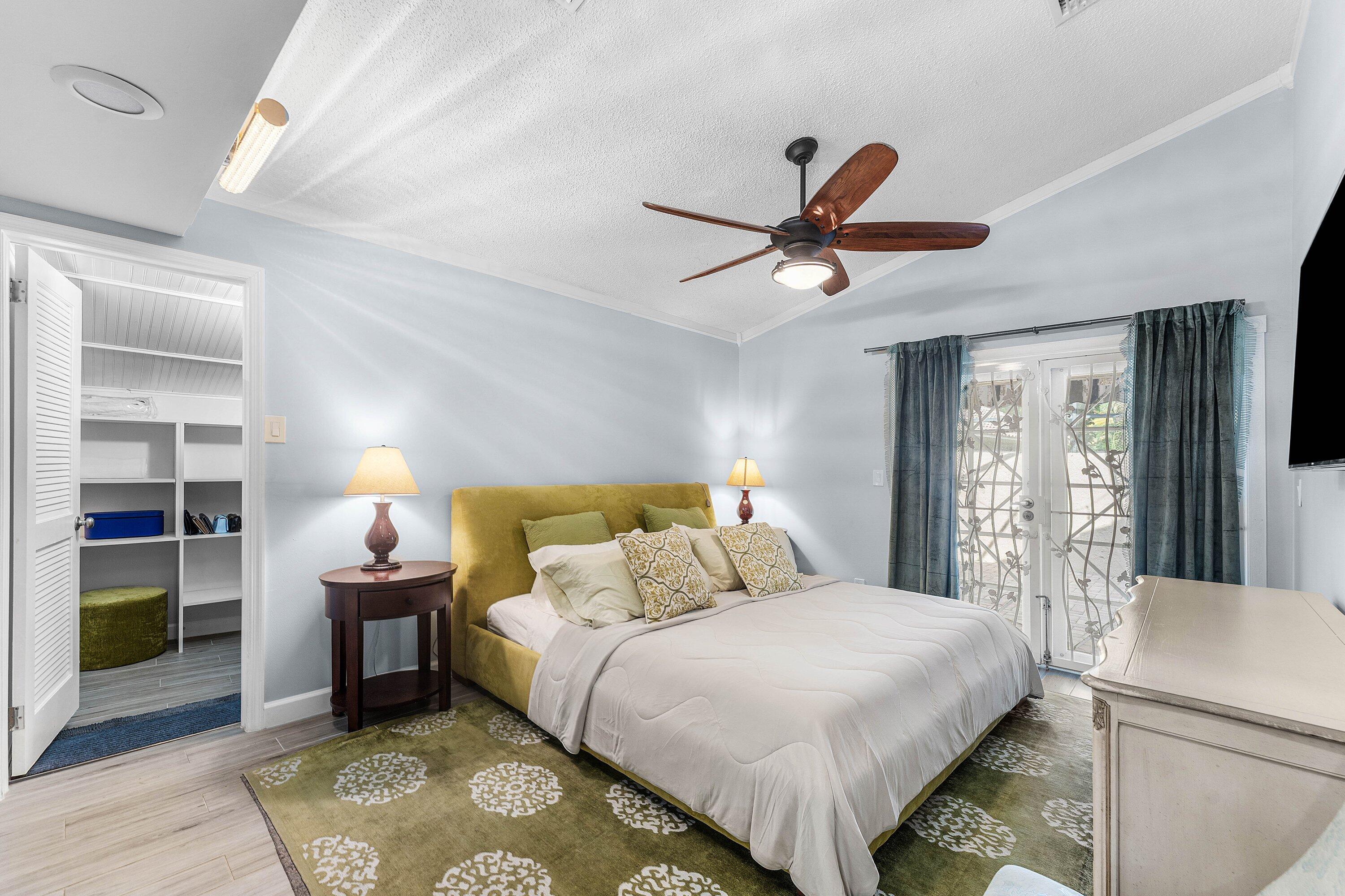 559 NW 38TH, Deerfield Beach FL 33442
