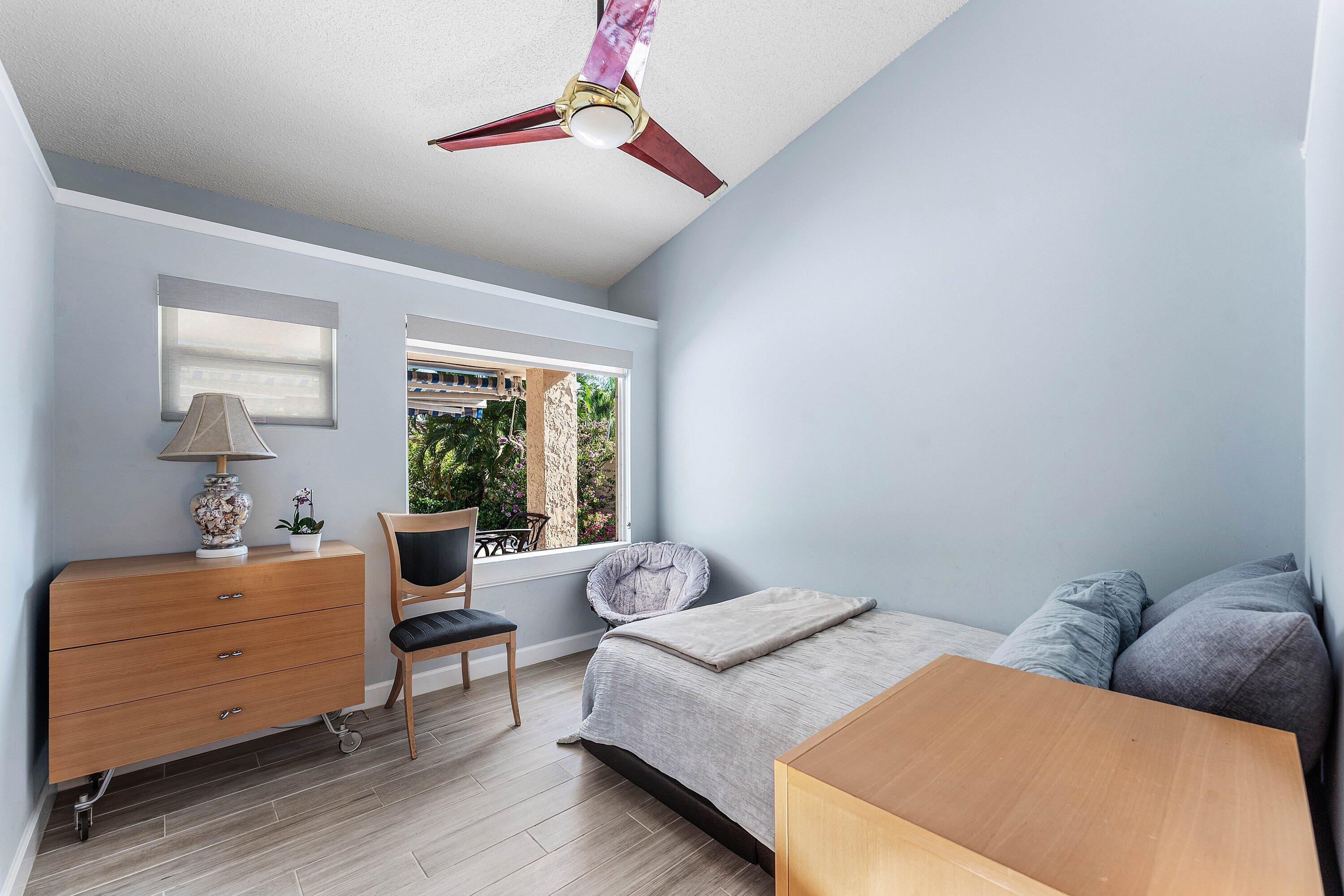 559 NW 38TH, Deerfield Beach FL 33442