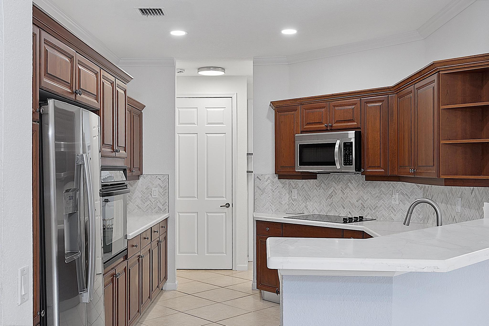 2742 Kinsington, Weston FL 33332
