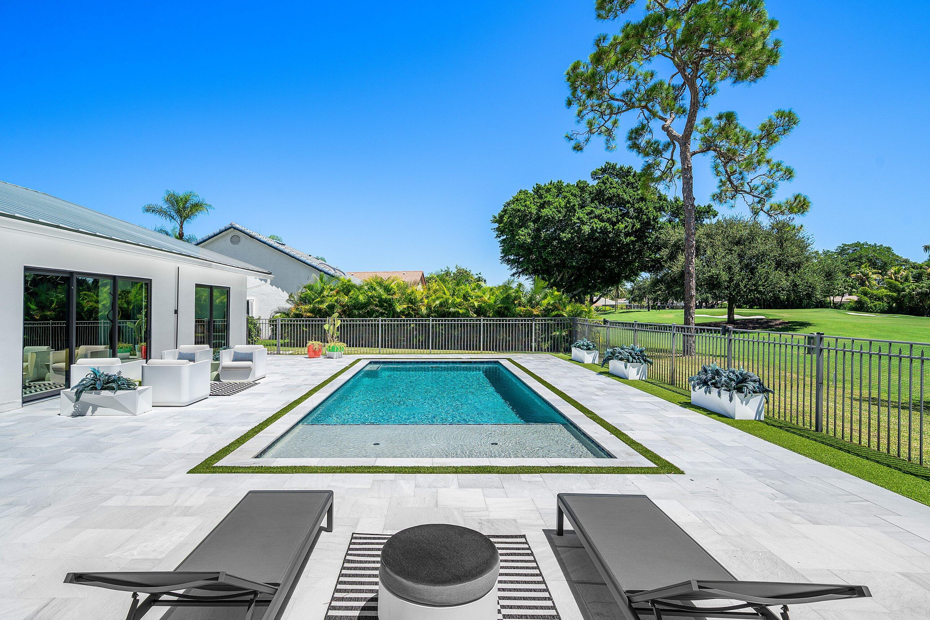 10574 Boca Woods, Boca Raton FL 33428