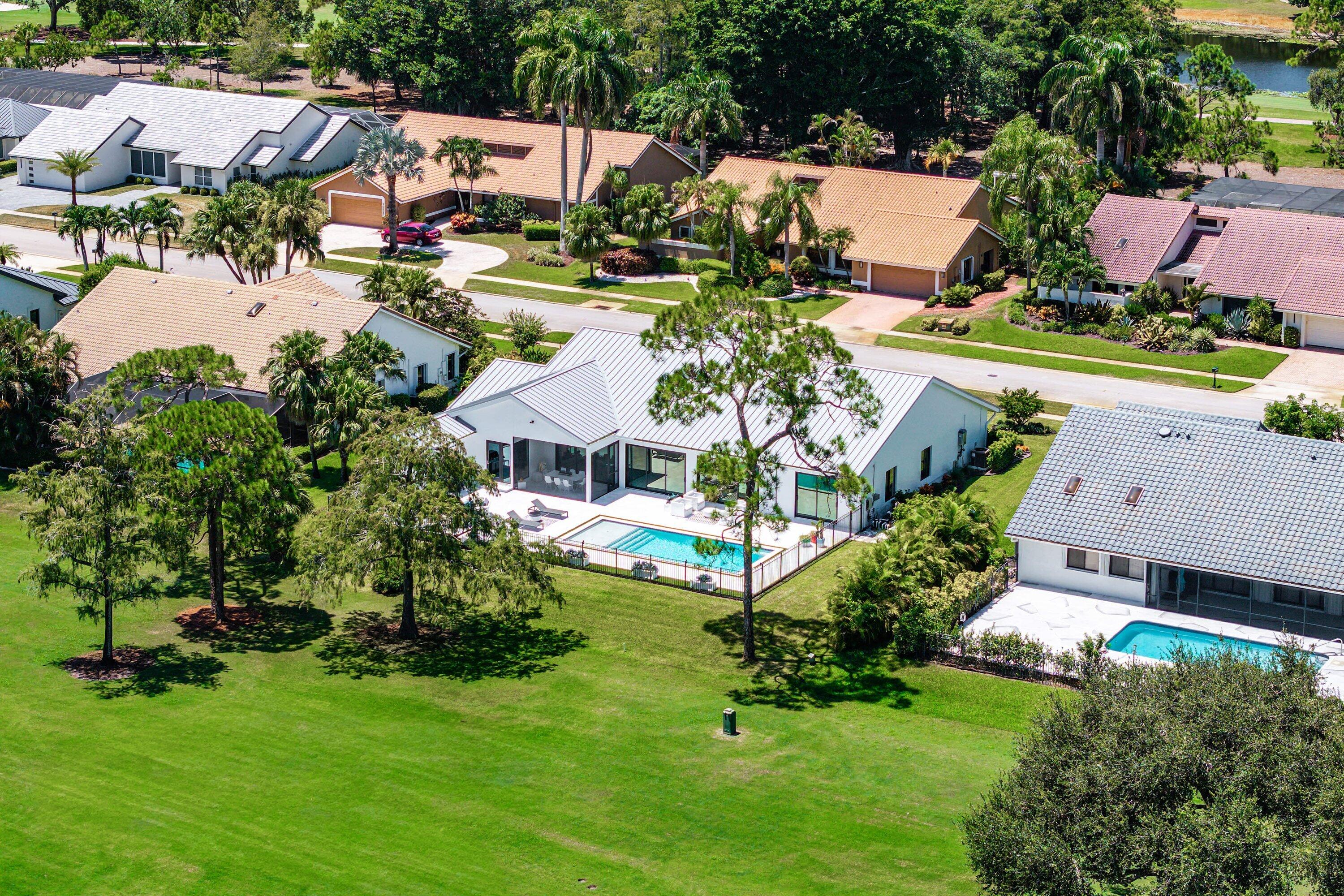10574 Boca Woods, Boca Raton FL 33428