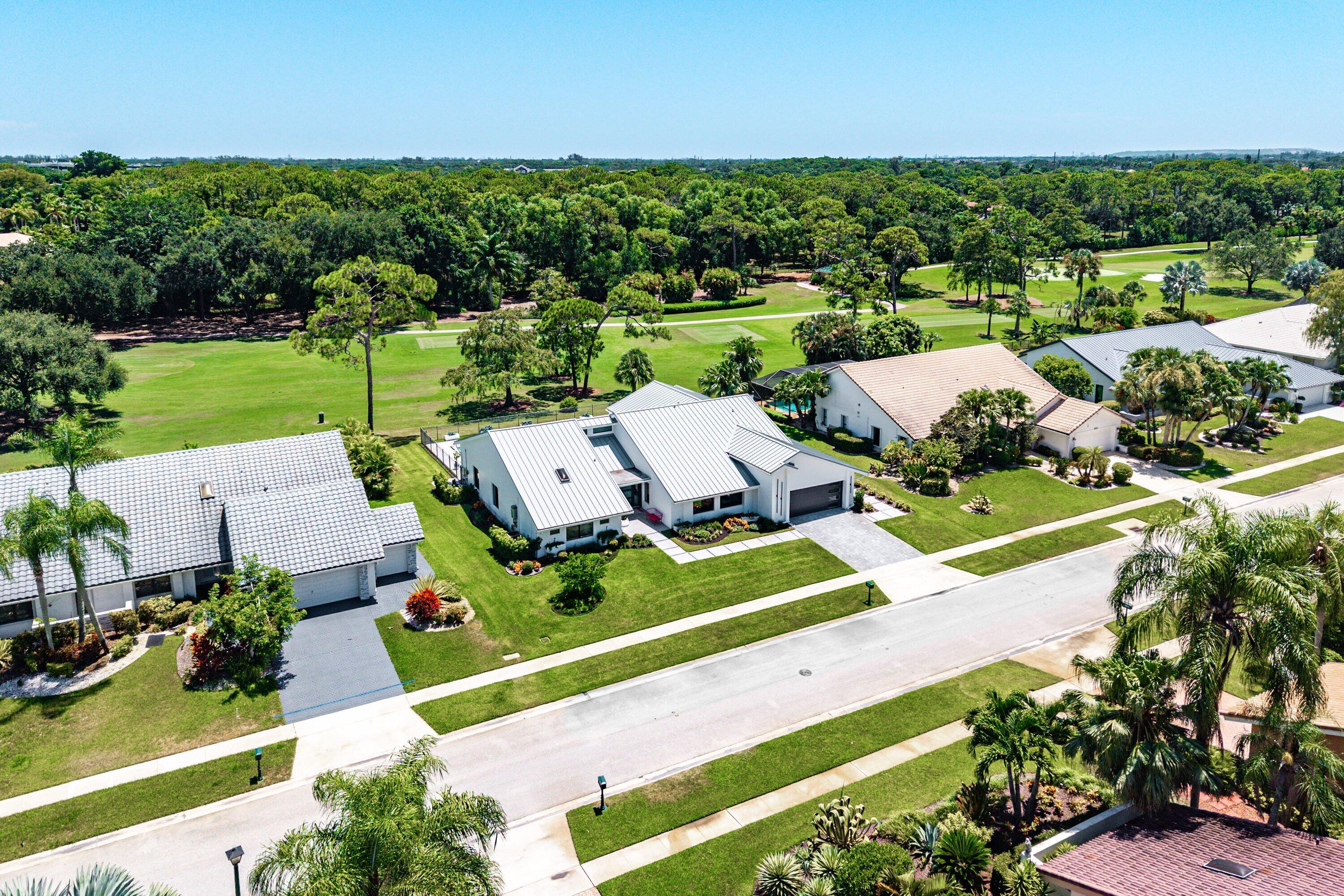 10574 Boca Woods, Boca Raton FL 33428