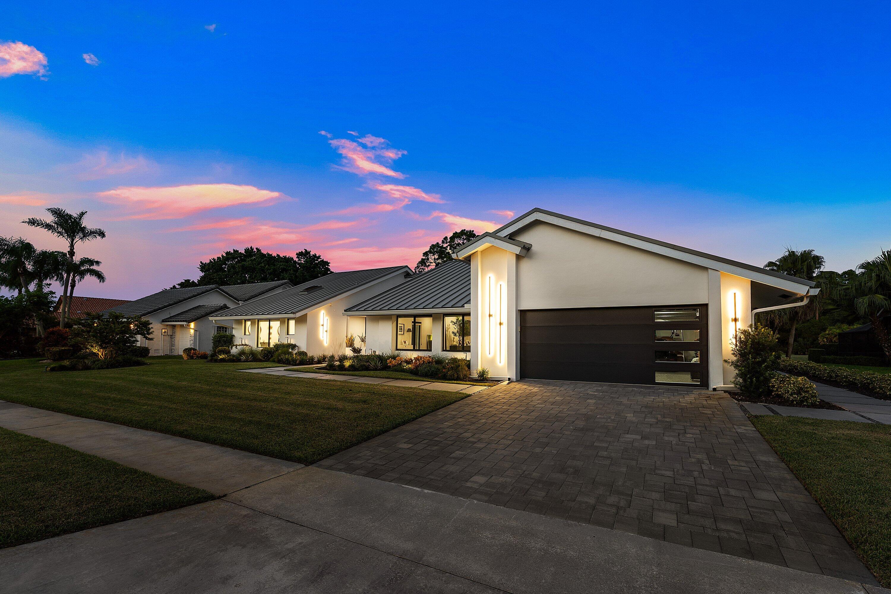 10574 Boca Woods, Boca Raton FL 33428