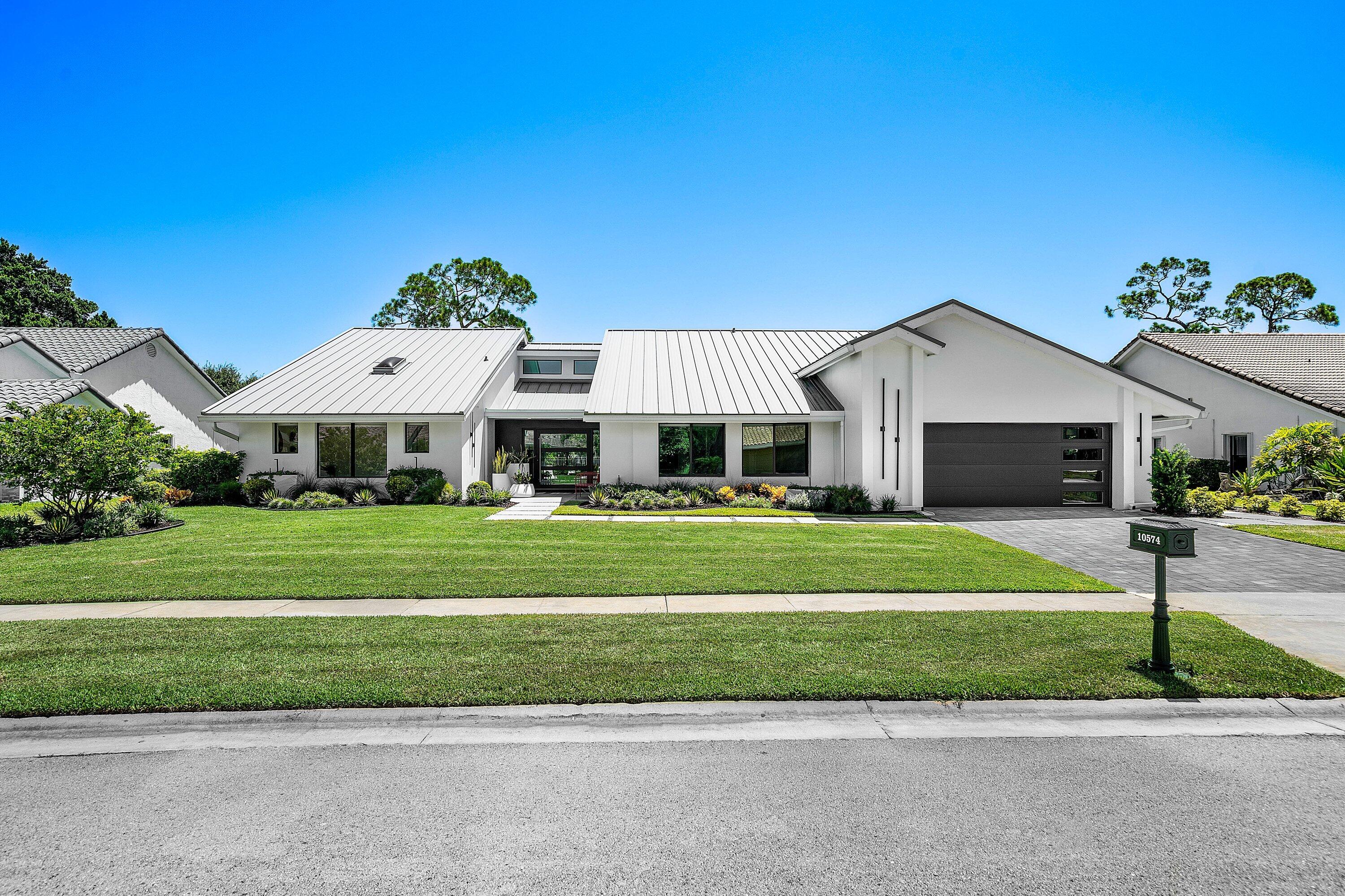 10574 Boca Woods, Boca Raton FL 33428