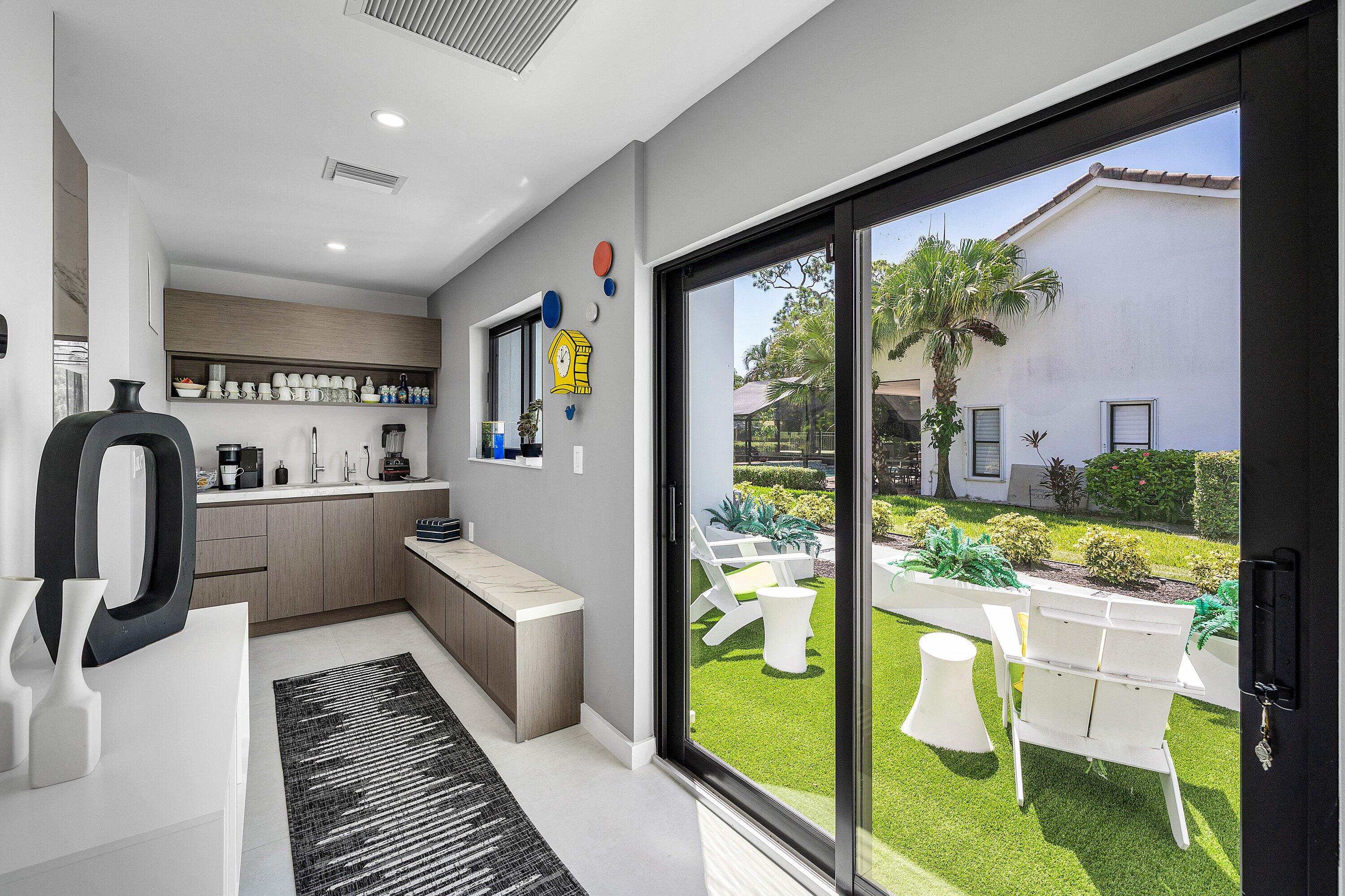 10574 Boca Woods, Boca Raton FL 33428