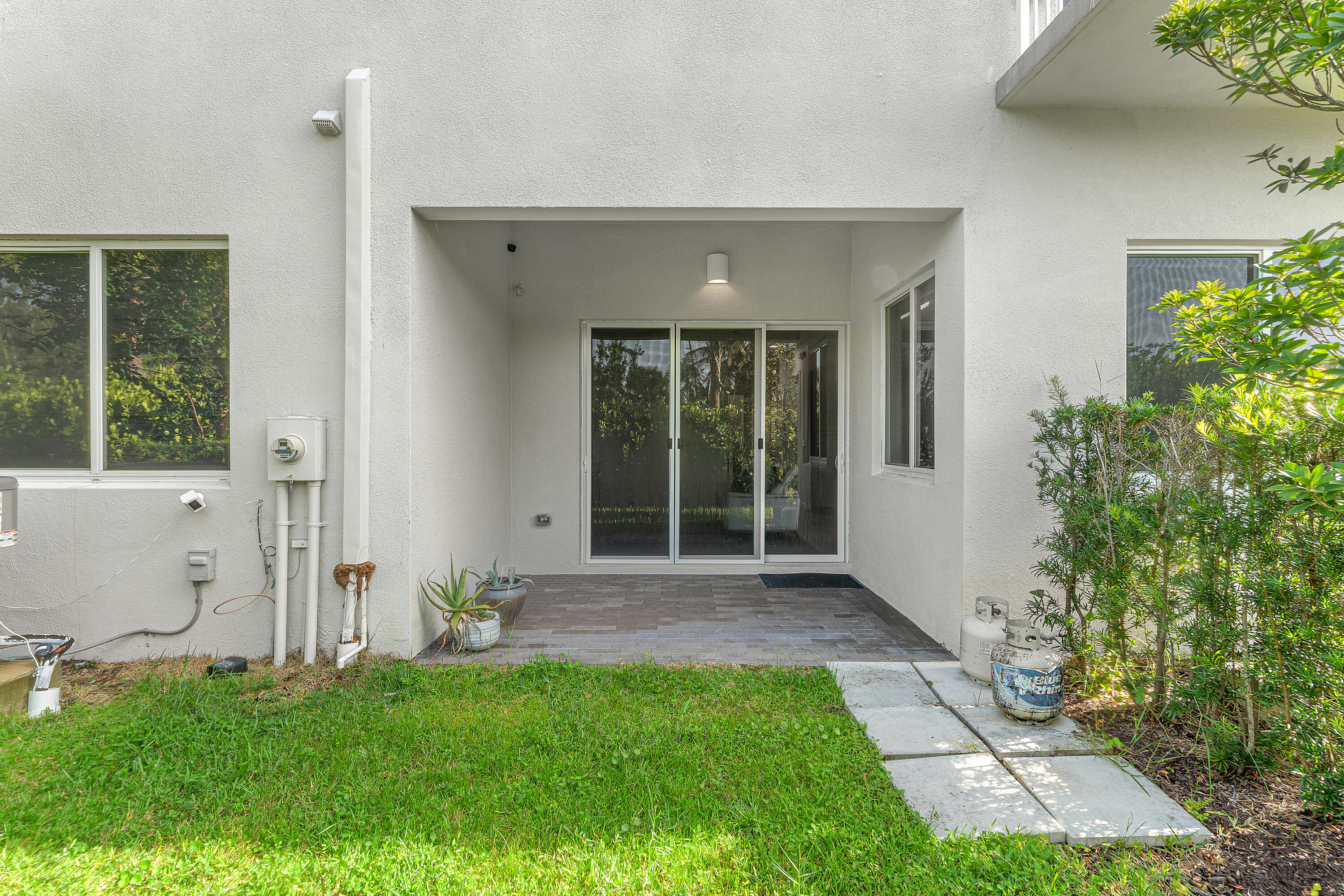 610 Pioneer, Royal Palm Beach FL 33411