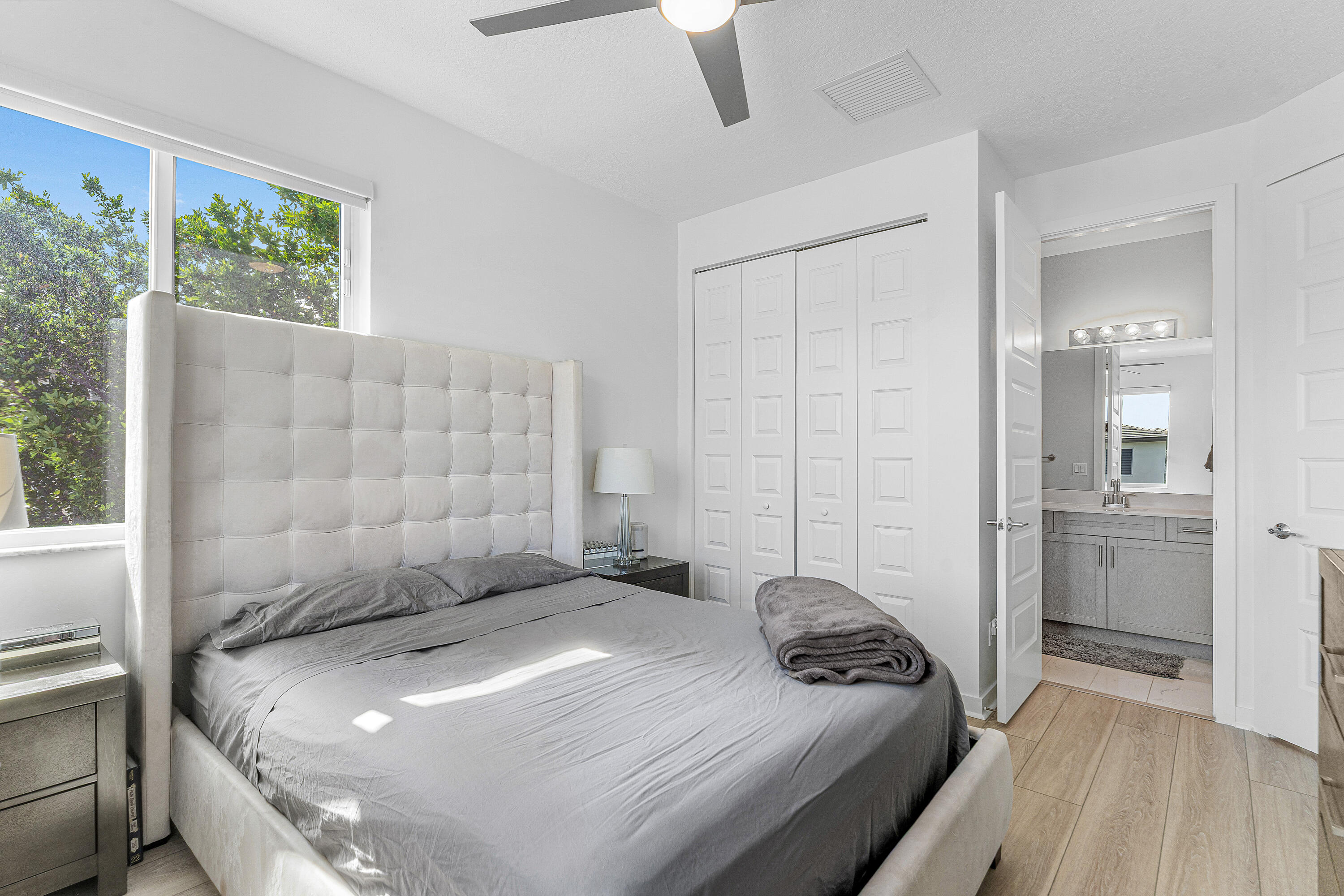610 Pioneer, Royal Palm Beach FL 33411