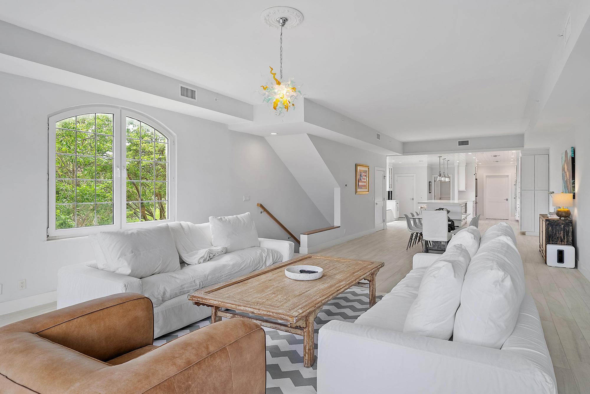 2050 S HIGHWAY A1A #5, Jupiter FL 33477
