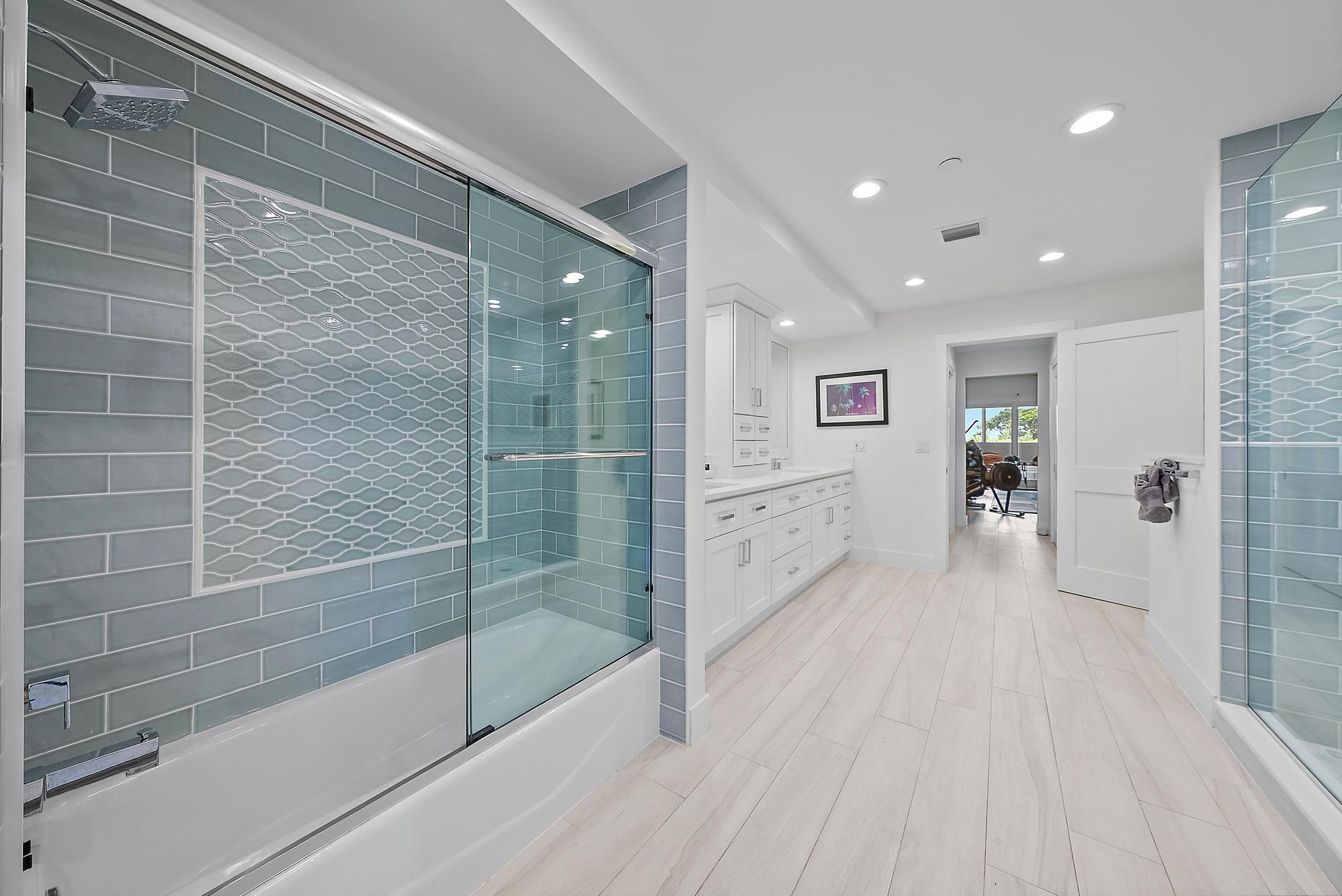 2050 S HIGHWAY A1A #5, Jupiter FL 33477