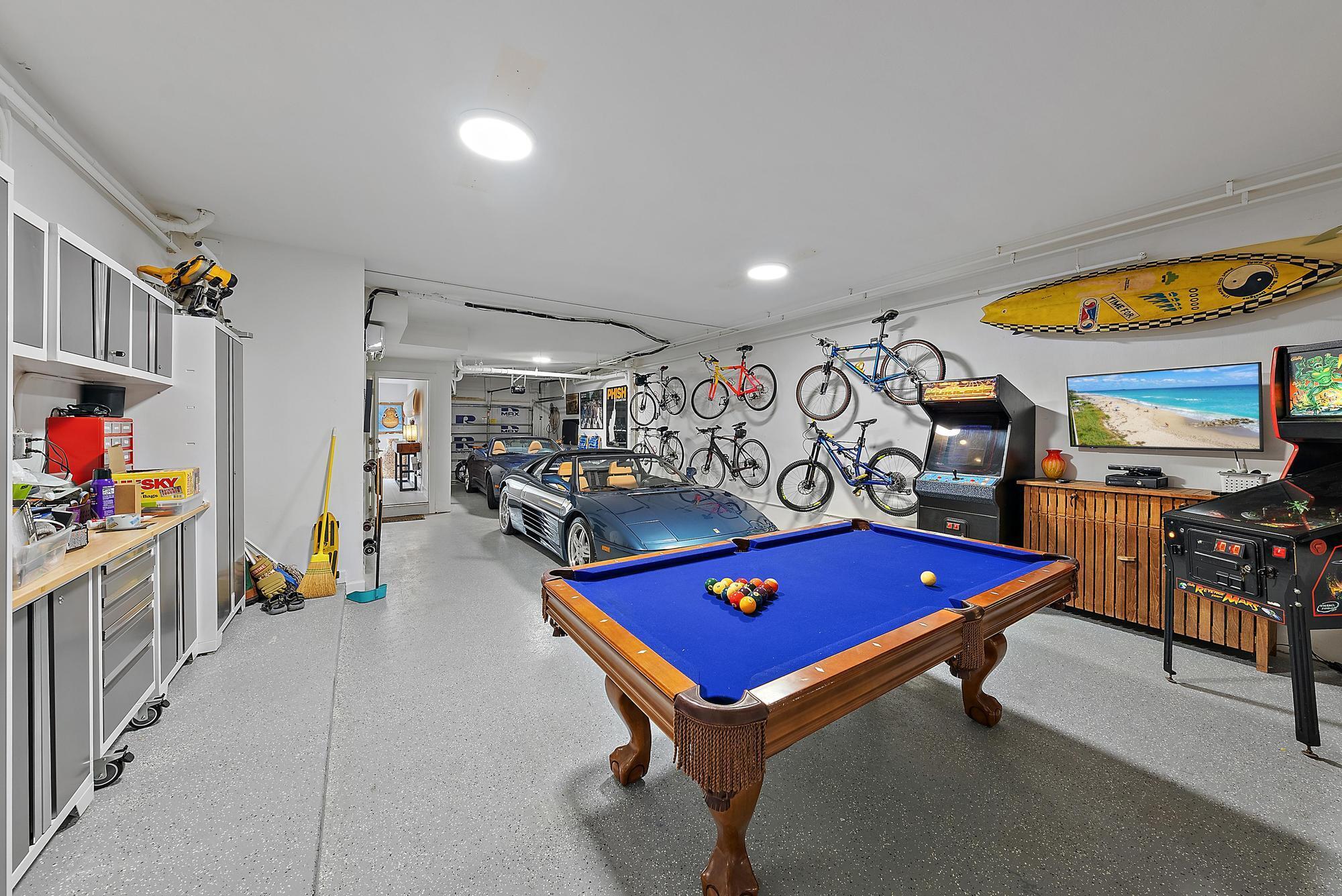 2050 S HIGHWAY A1A #5, Jupiter FL 33477