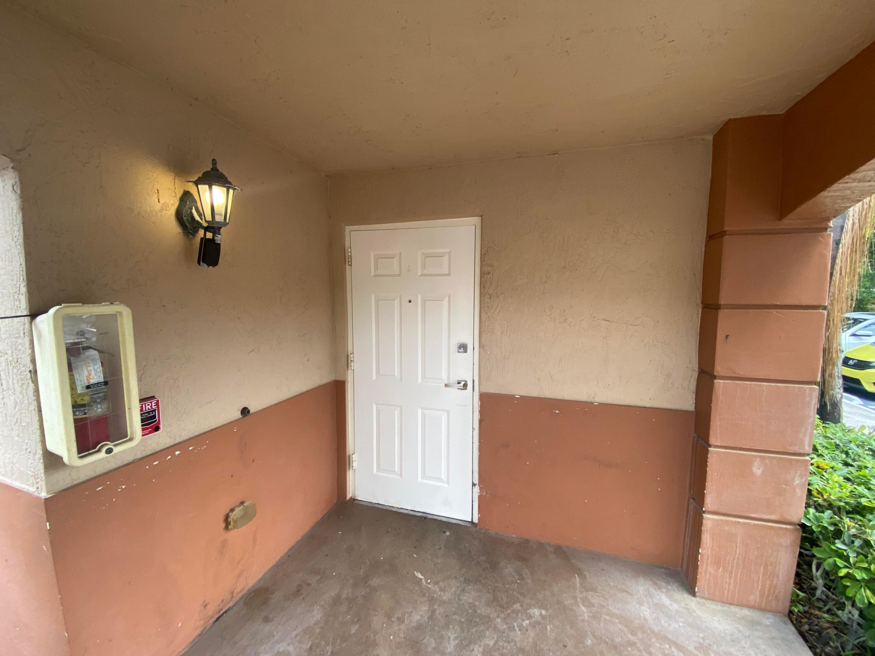 3740 N JOG #106, West Palm Beach FL 33411