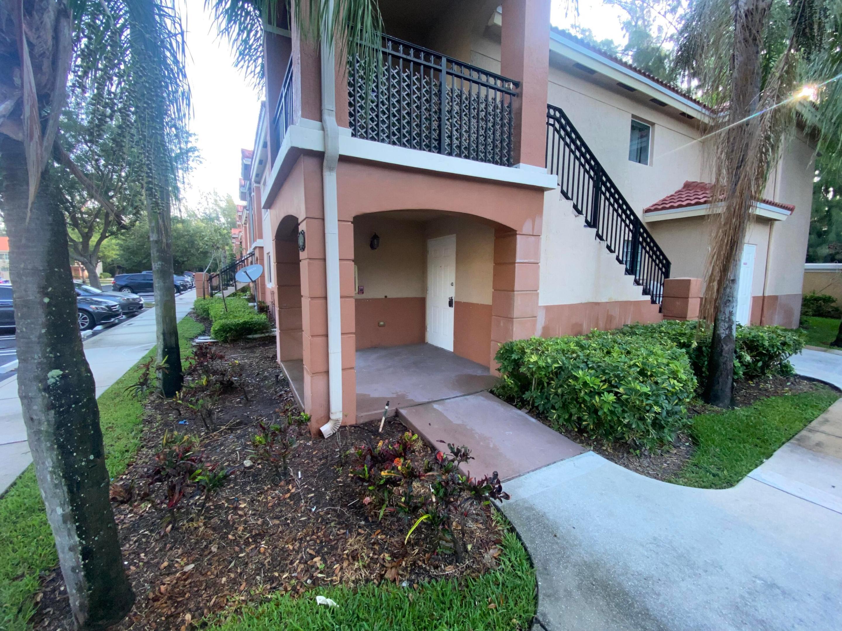 3740 N JOG #106, West Palm Beach FL 33411