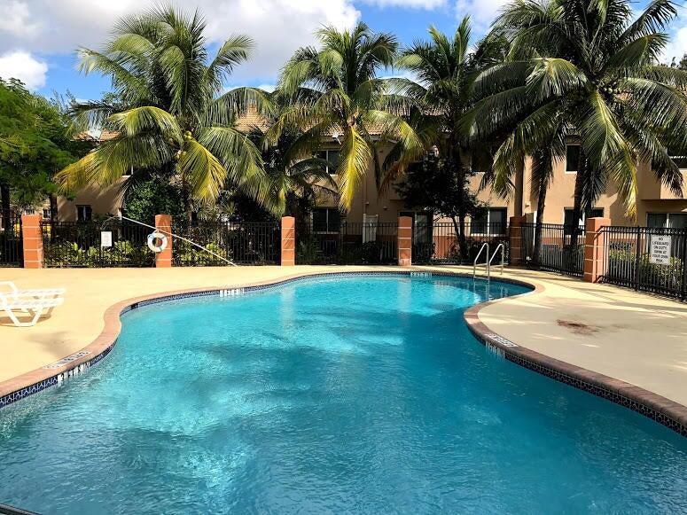 3740 N JOG #106, West Palm Beach FL 33411
