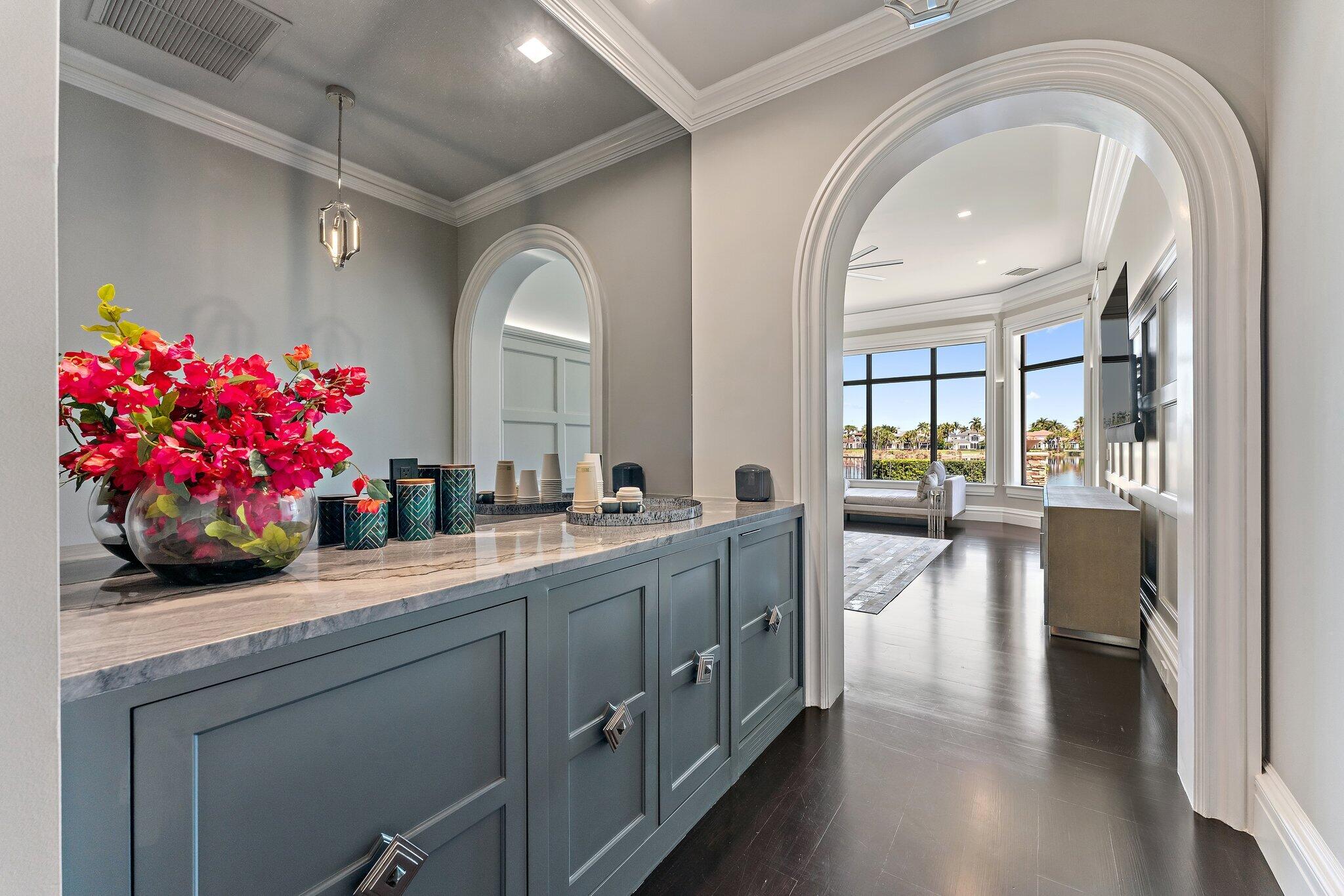 636 Hermitage, Palm Beach Gardens FL 33410