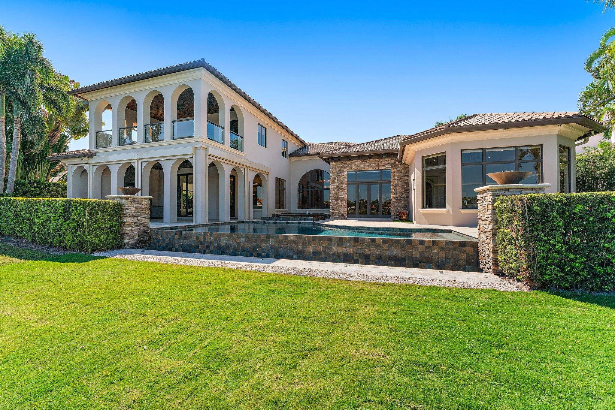 636 Hermitage, Palm Beach Gardens FL 33410