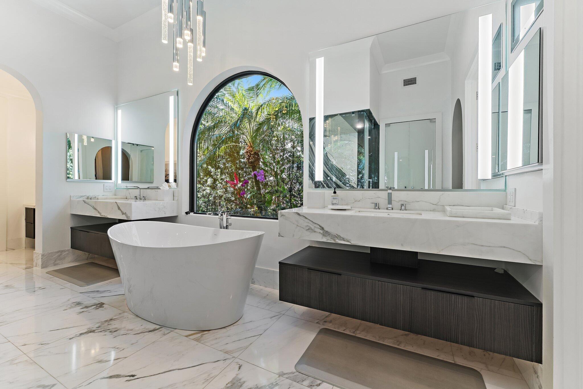 636 Hermitage, Palm Beach Gardens FL 33410